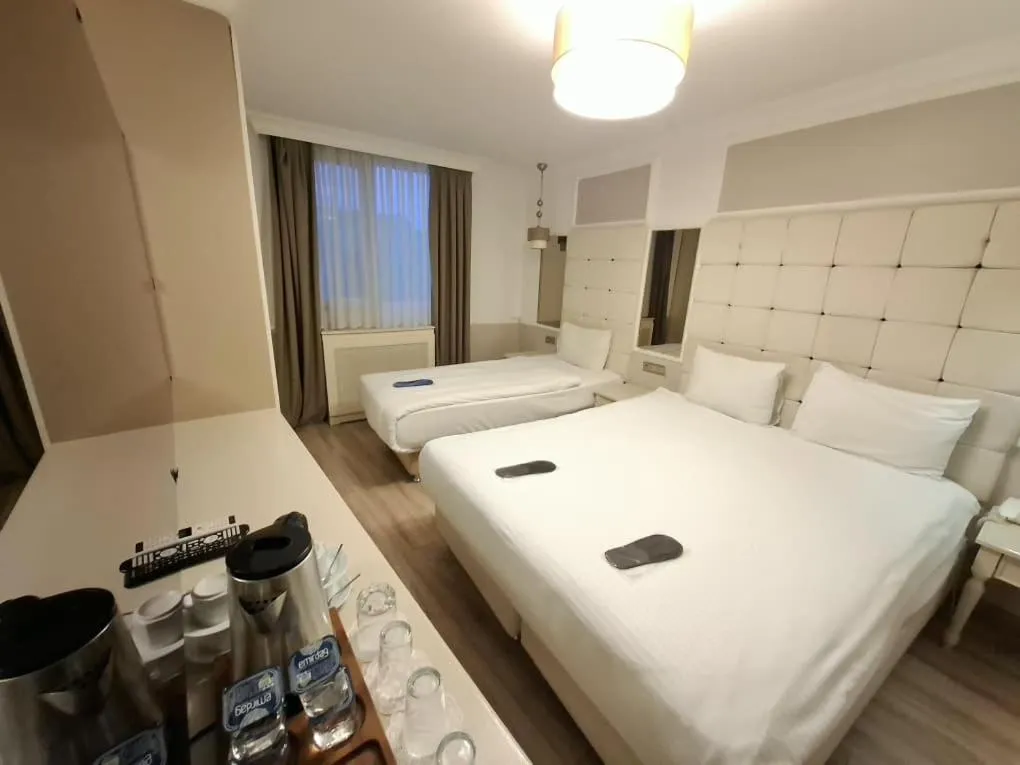 Bed in The Constantine Hotel