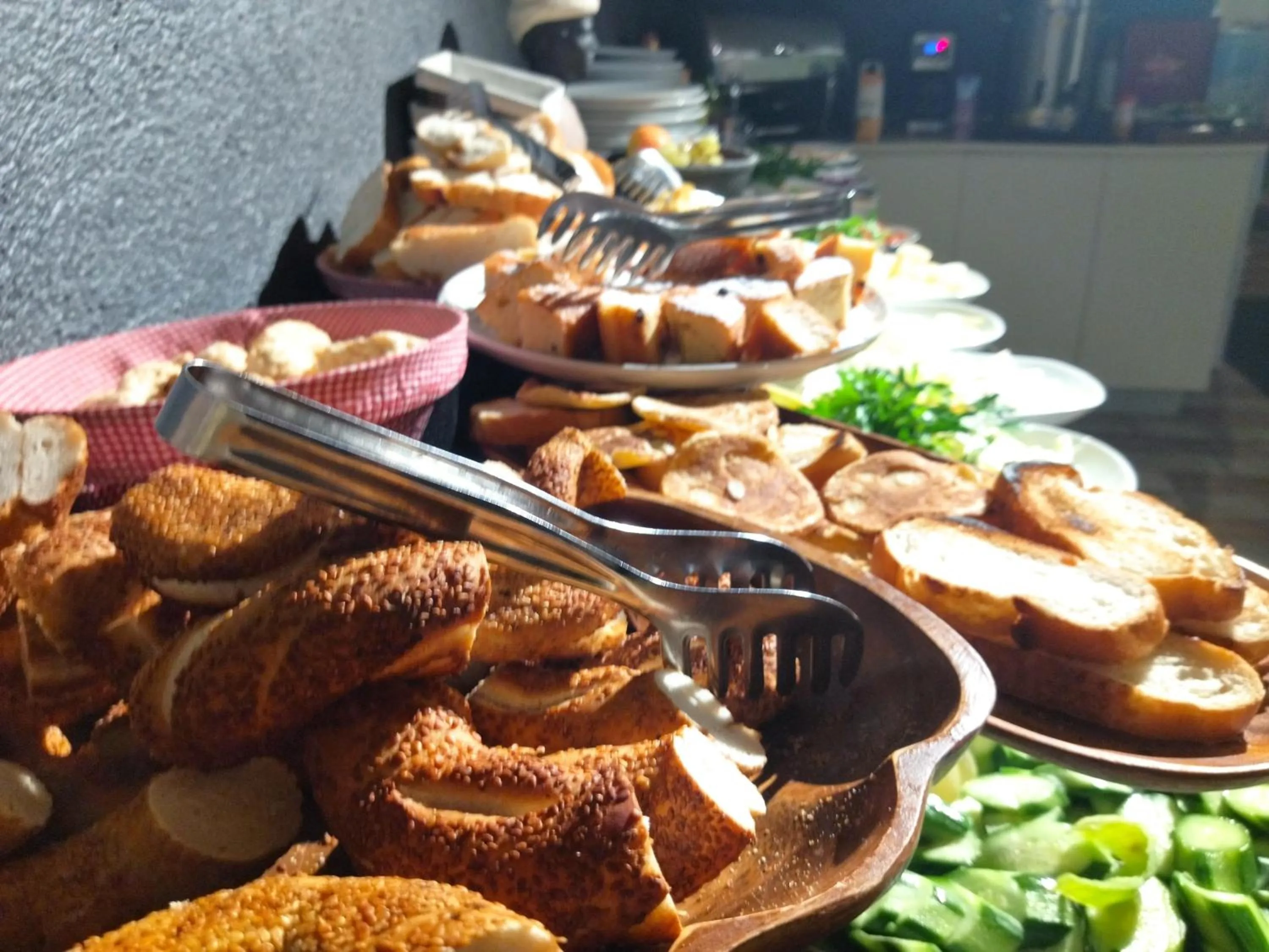 Restaurant/places to eat in The Constantine Hotel