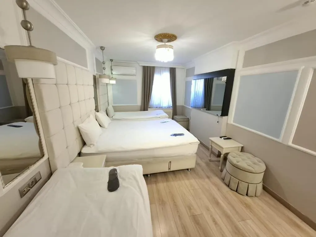 Bed in The Constantine Hotel