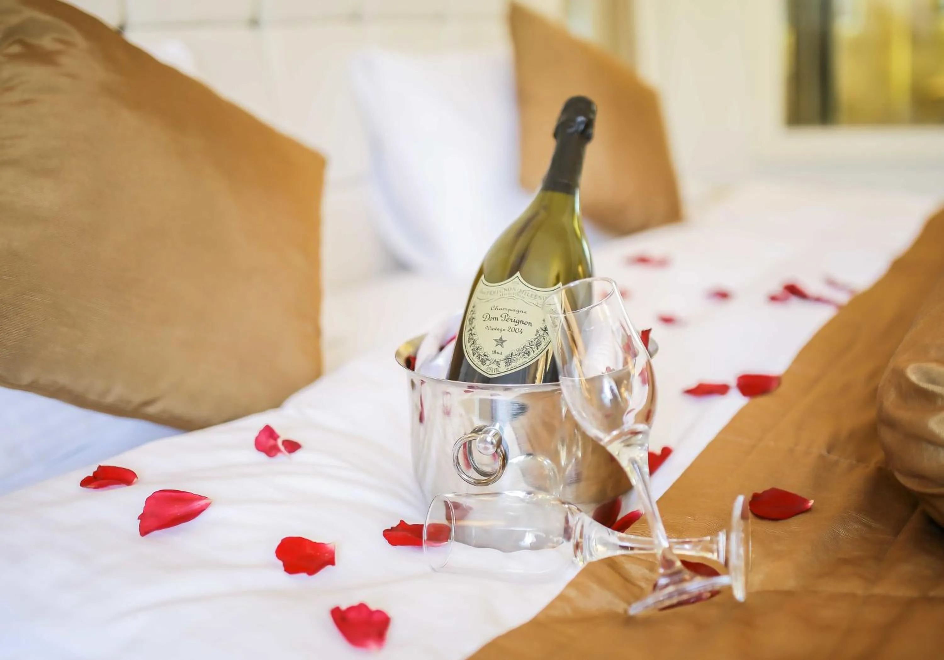 Alcoholic drinks in The Constantine Hotel