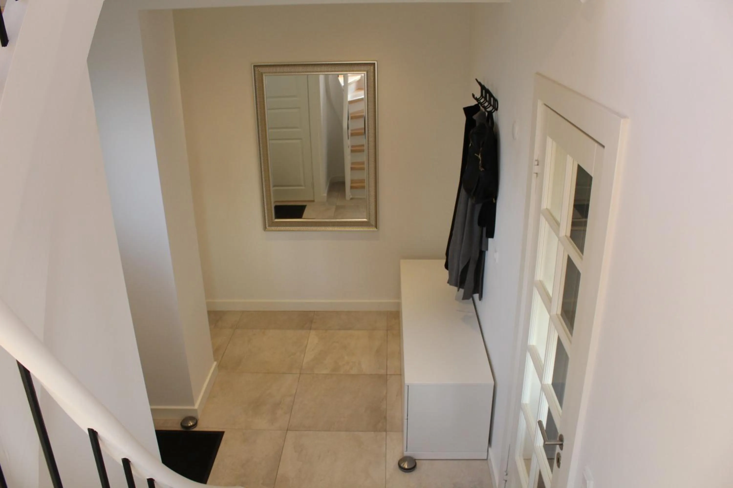 Lobby or reception in Close But Quiet