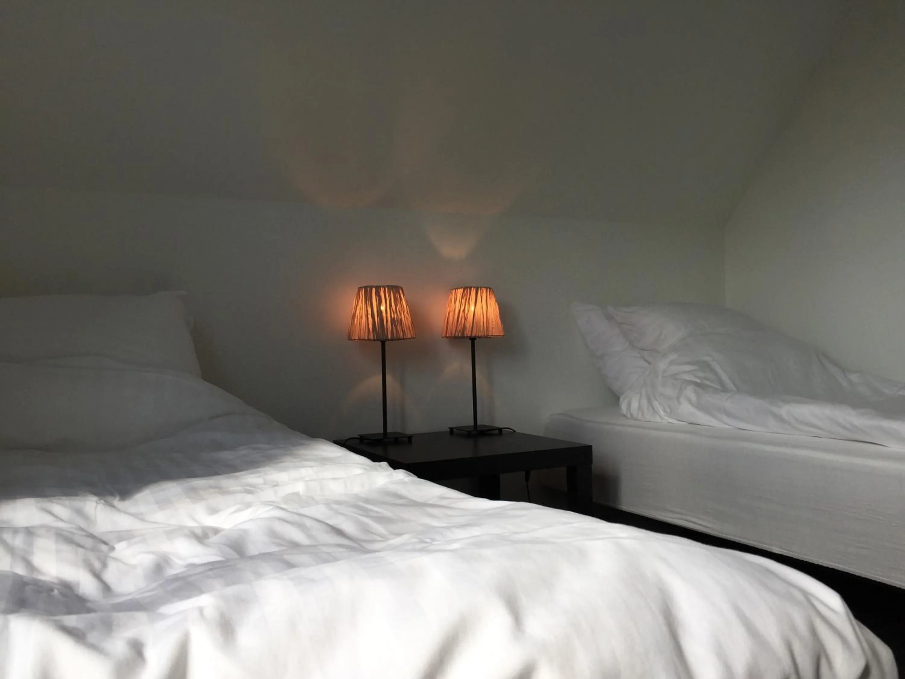 Bed in Close But Quiet