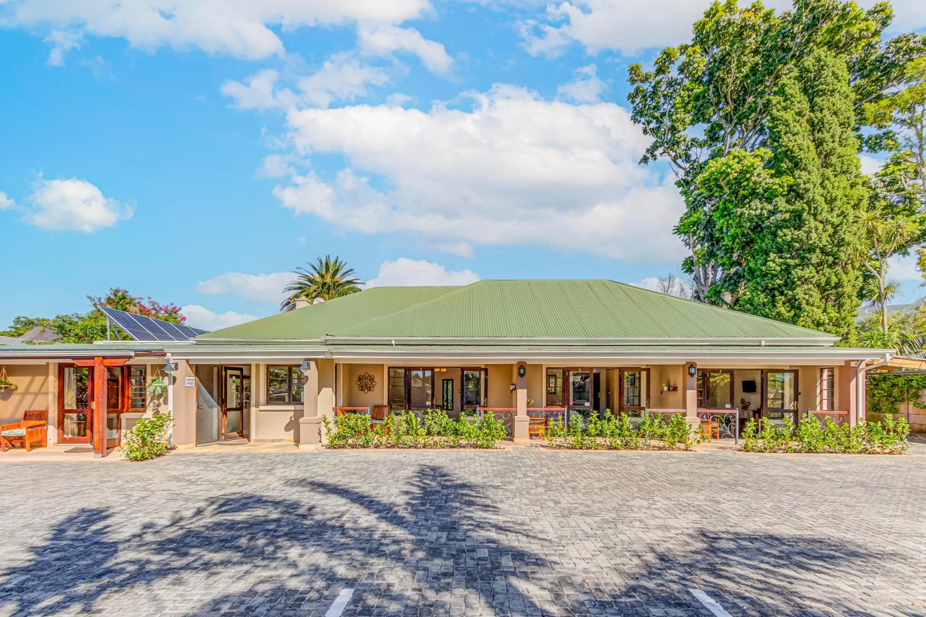 Facade/entrance in Caledon 23 Guest House