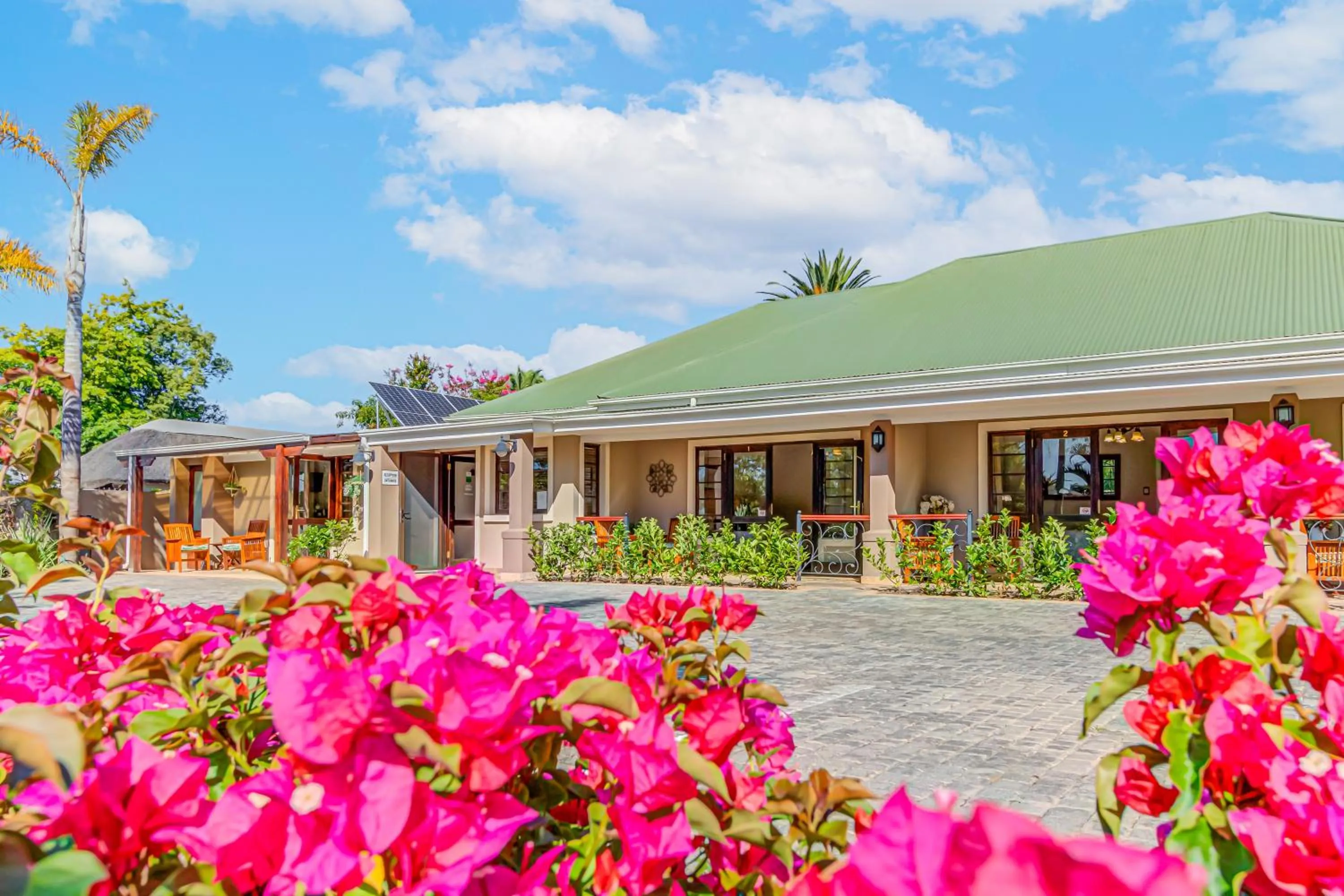 Property building in Caledon 23 Guest House