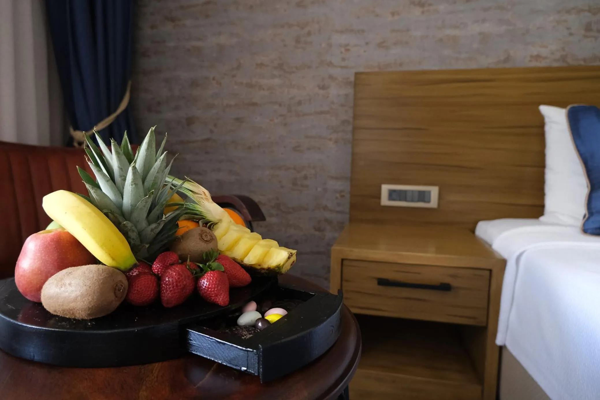 Photo of the whole room, Bed in Azka Hotel