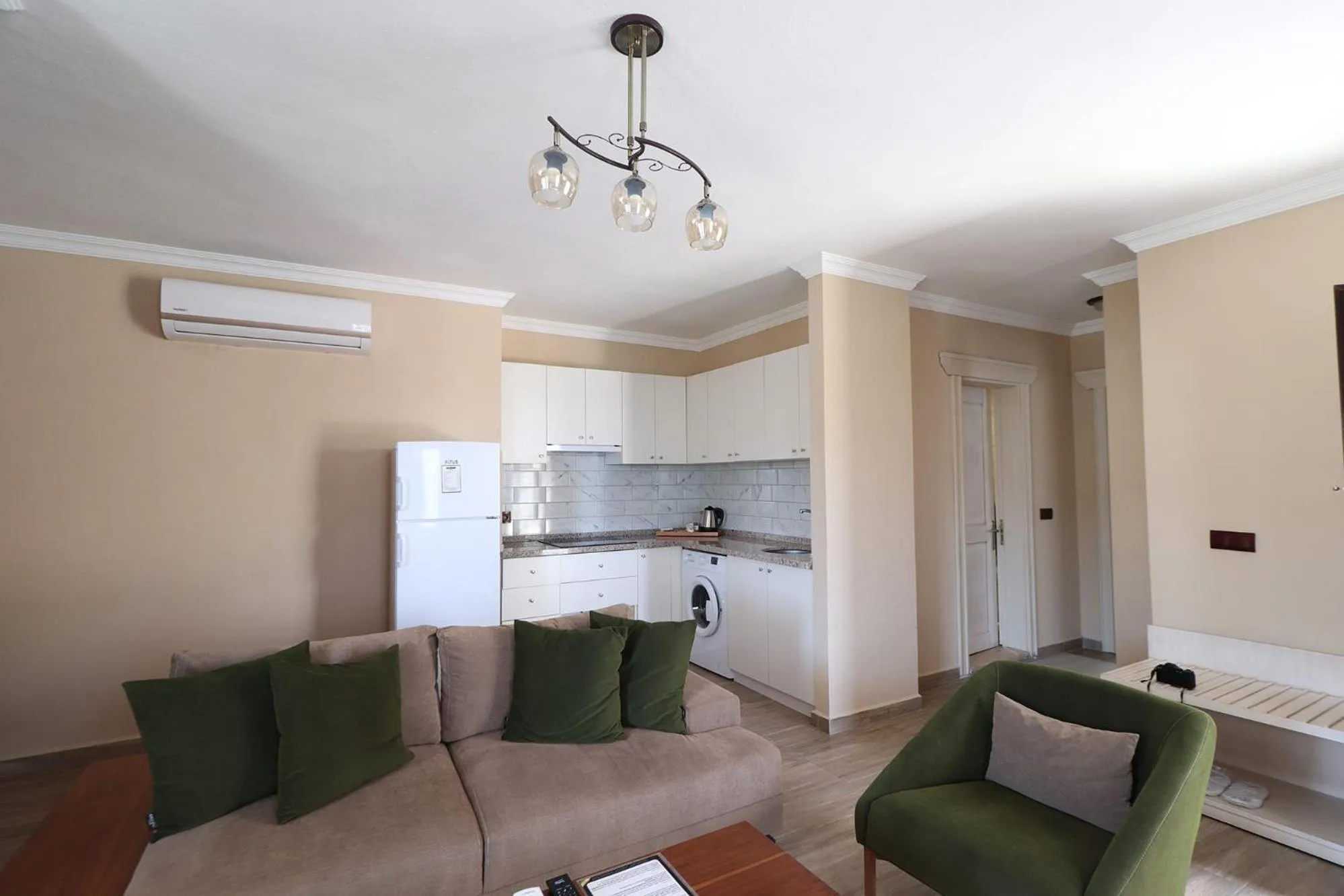 Living room in Azka Hotel