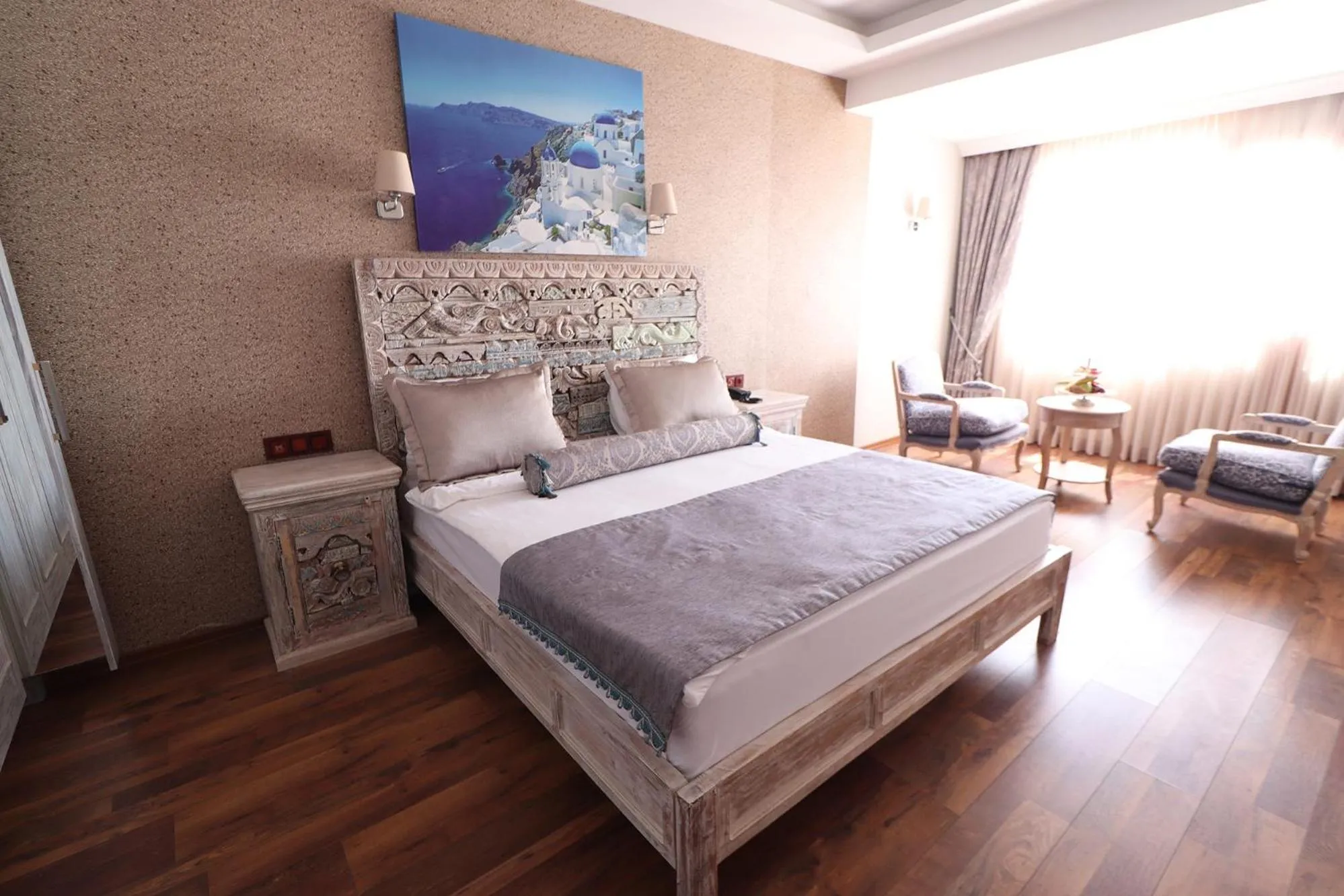 Photo of the whole room, Bed in Azka Hotel