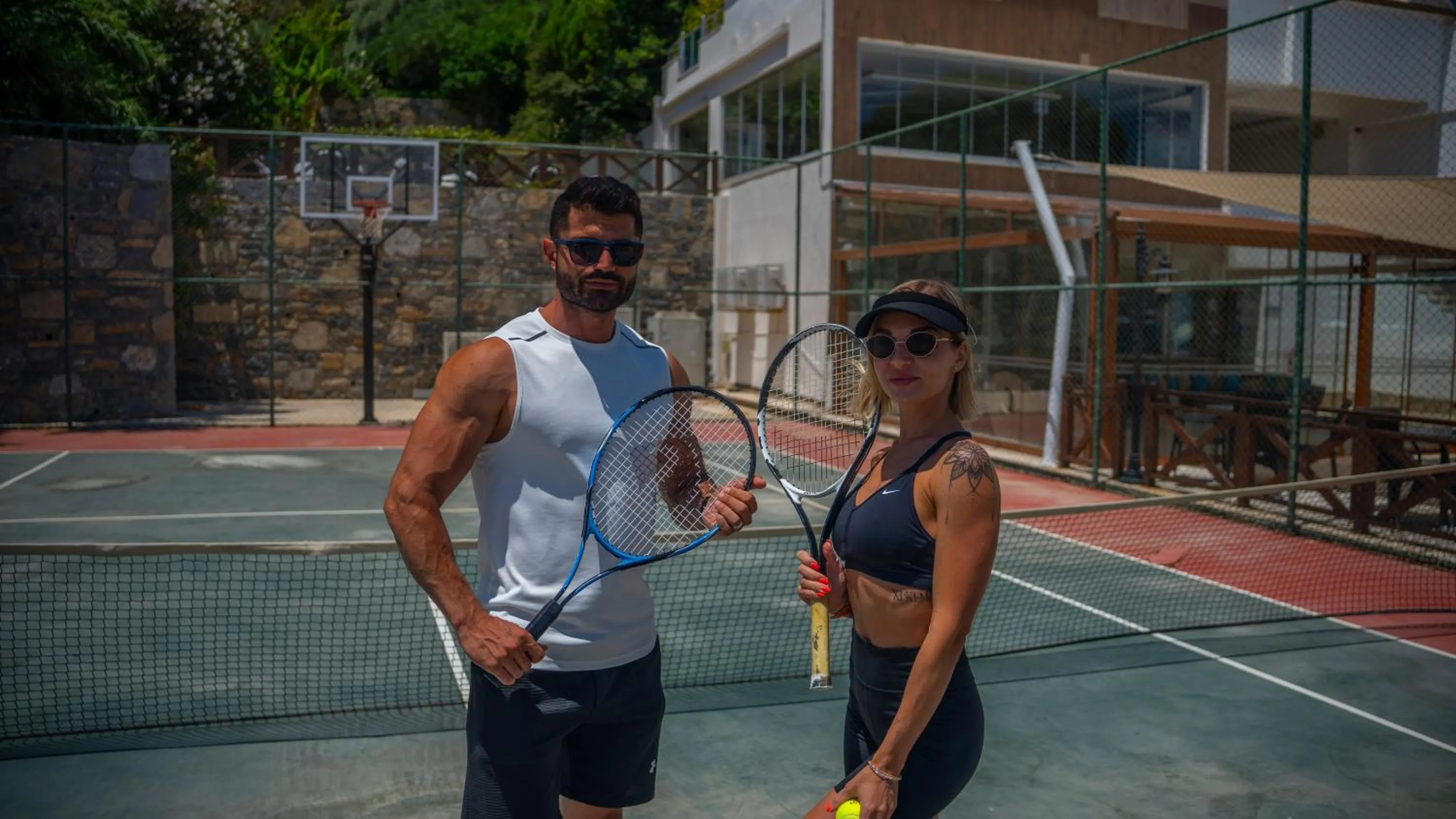 Tennis court in Azka Hotel