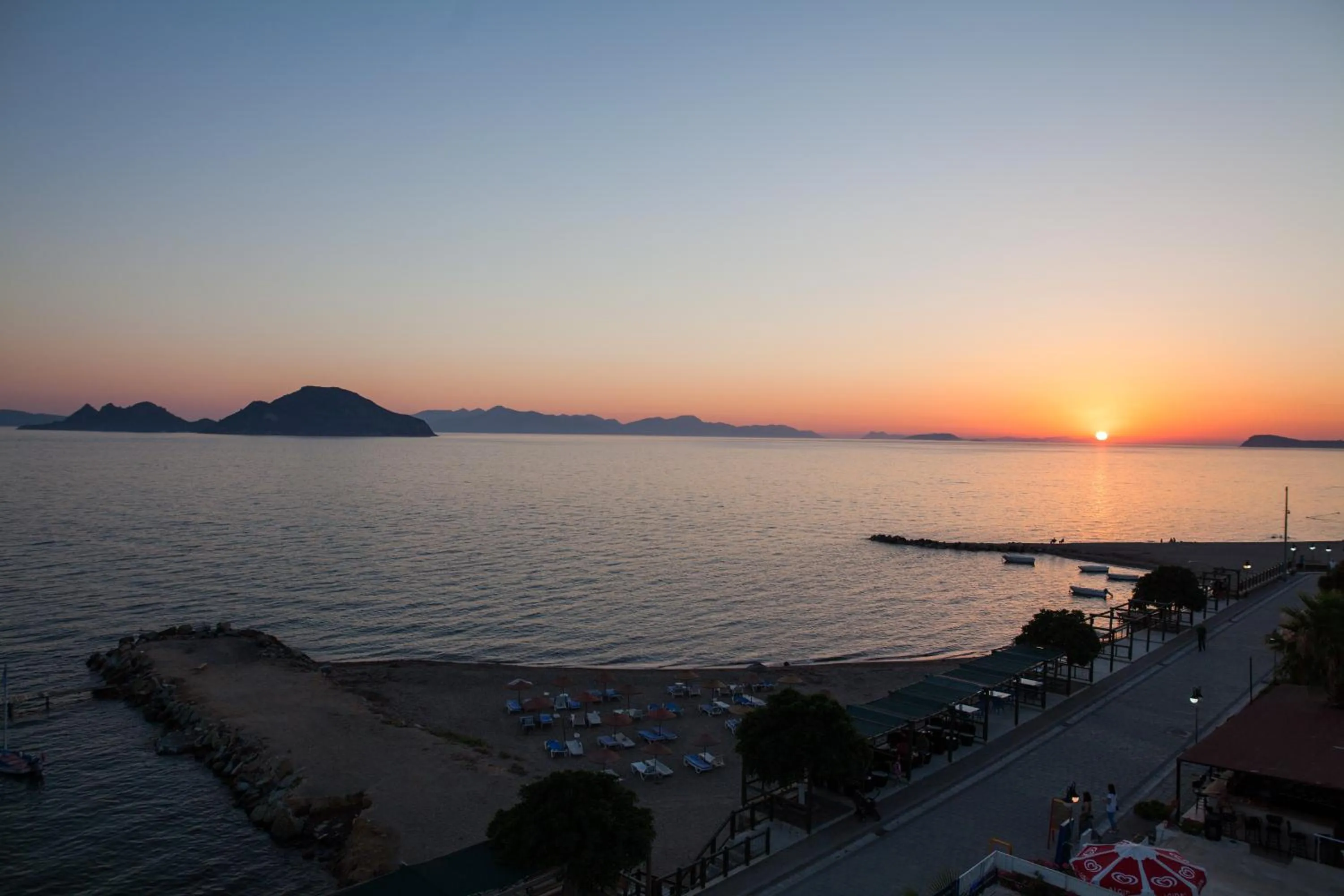 Beach in One More Day Hotel