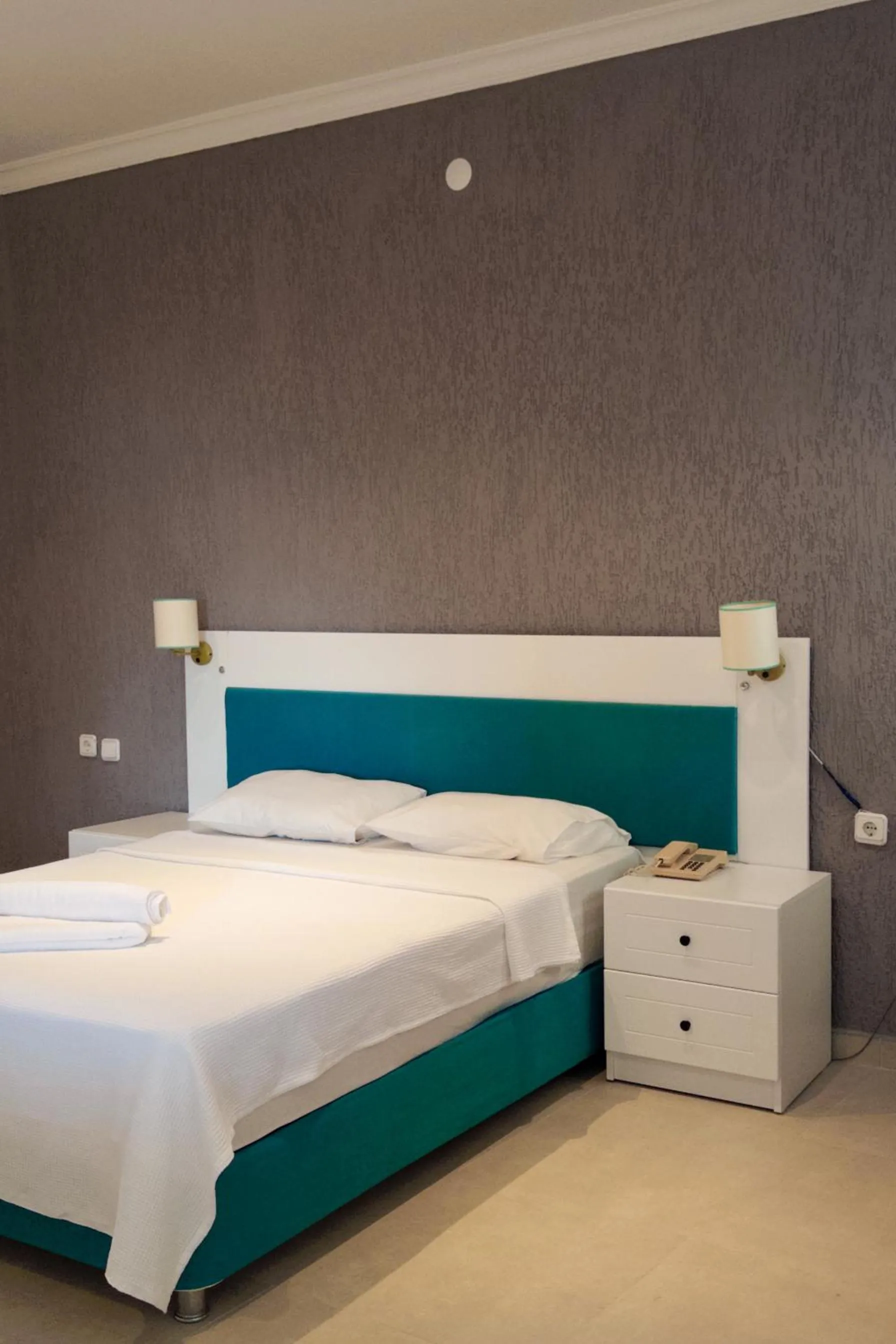 Bed in One More Day Hotel