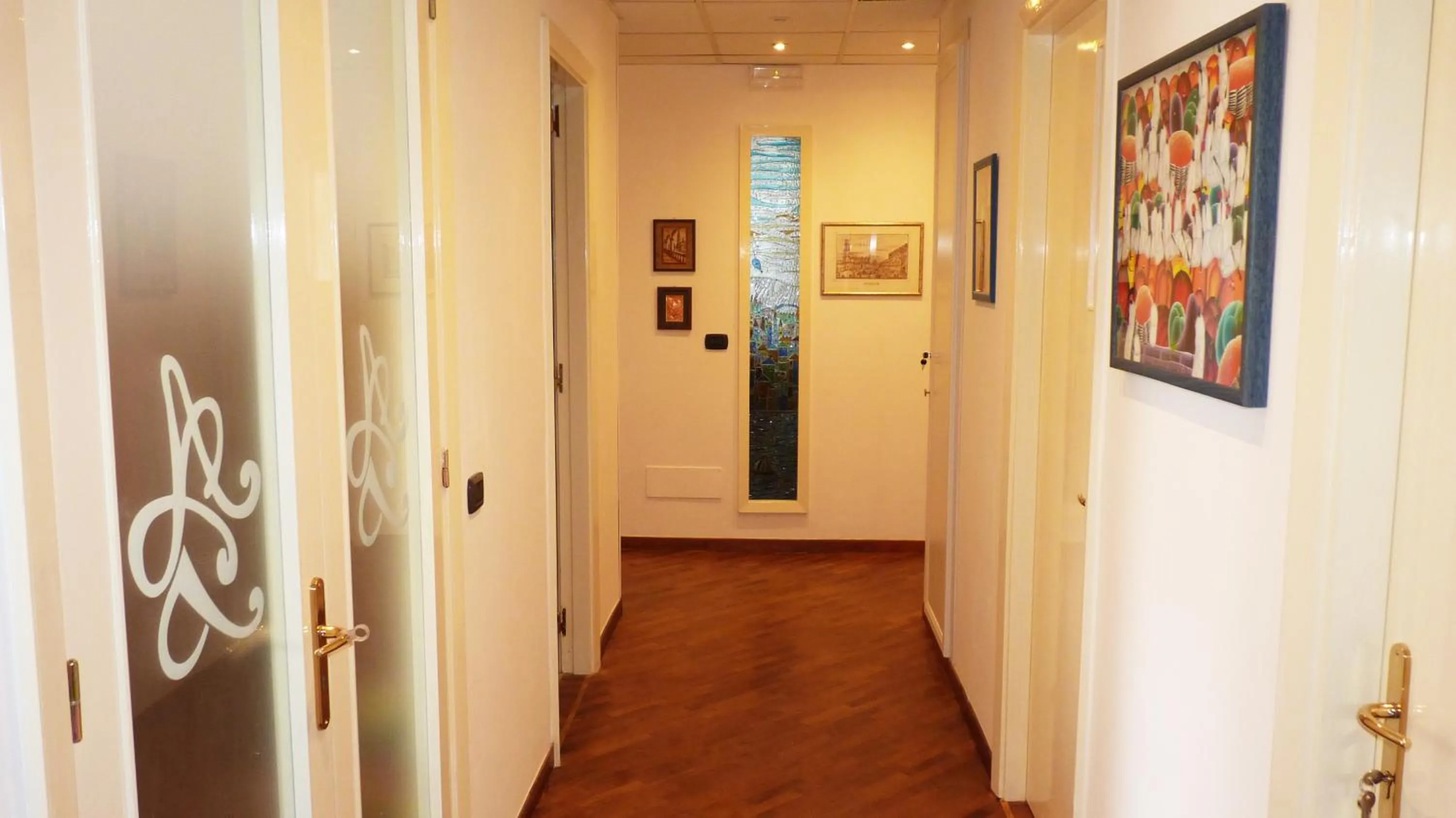 Photo of the whole room in Attico Barocco