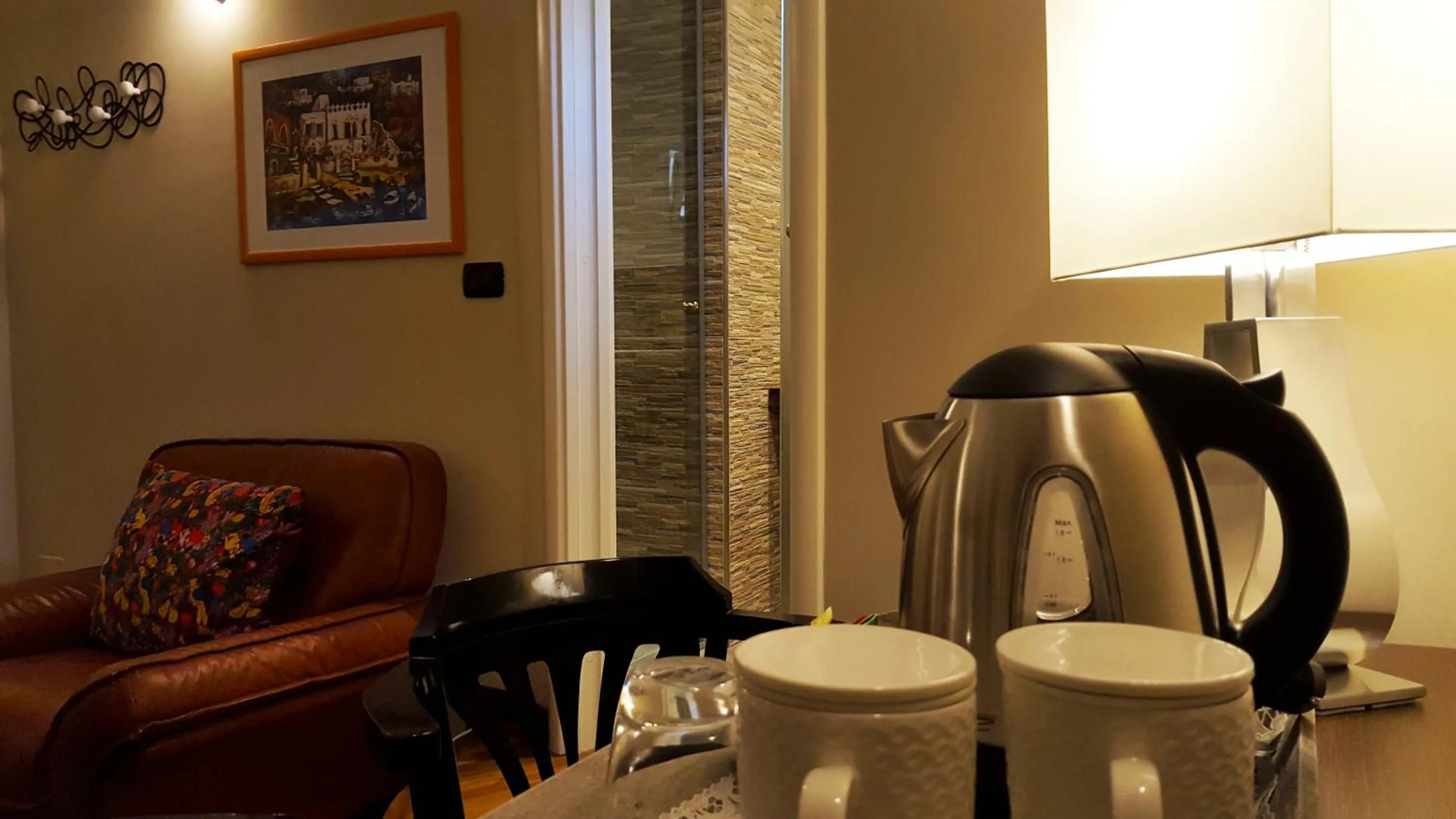 Coffee/tea facilities in Attico Barocco