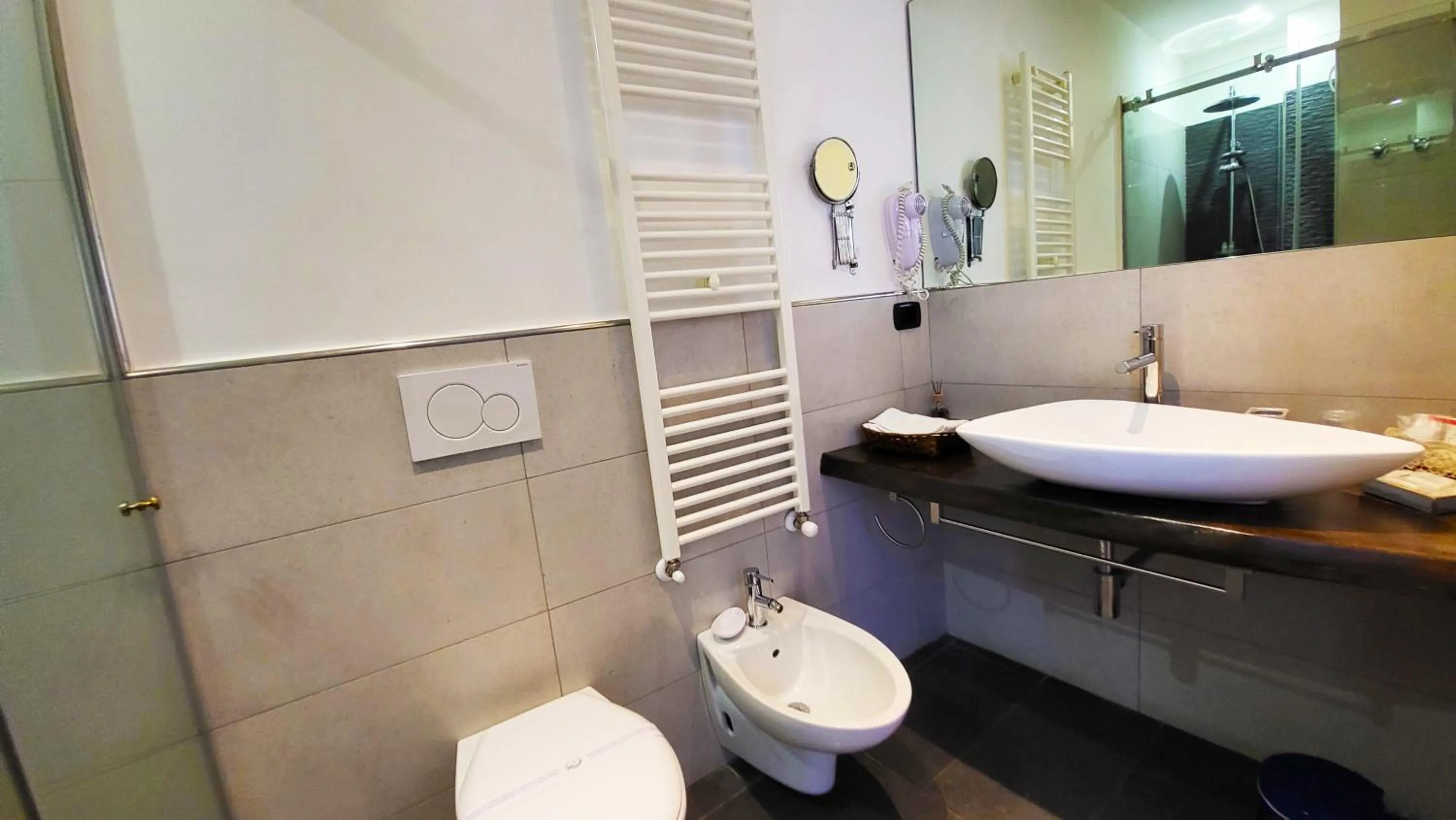 Bathroom in Attico Barocco