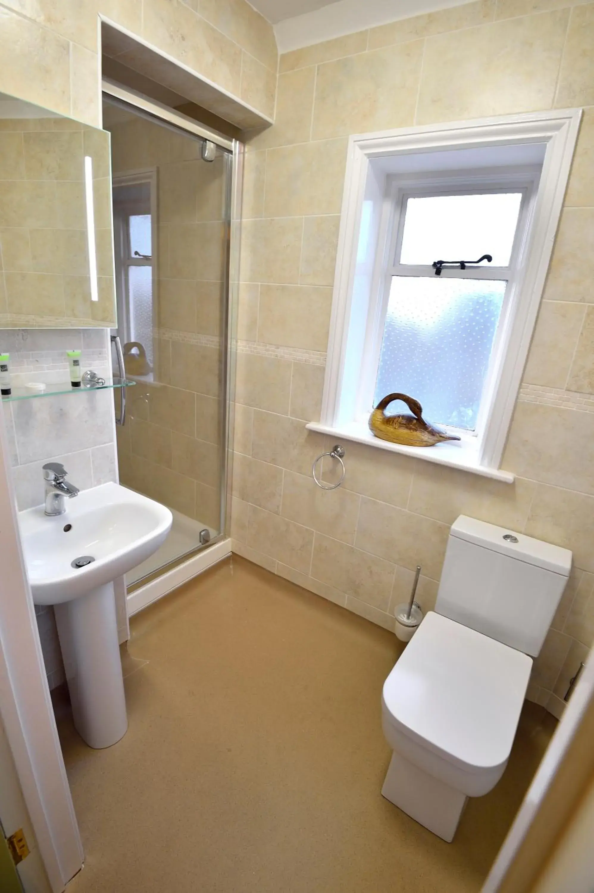 Standard Double Room in The Green Dragon Standard Double Room in The Green Dragon