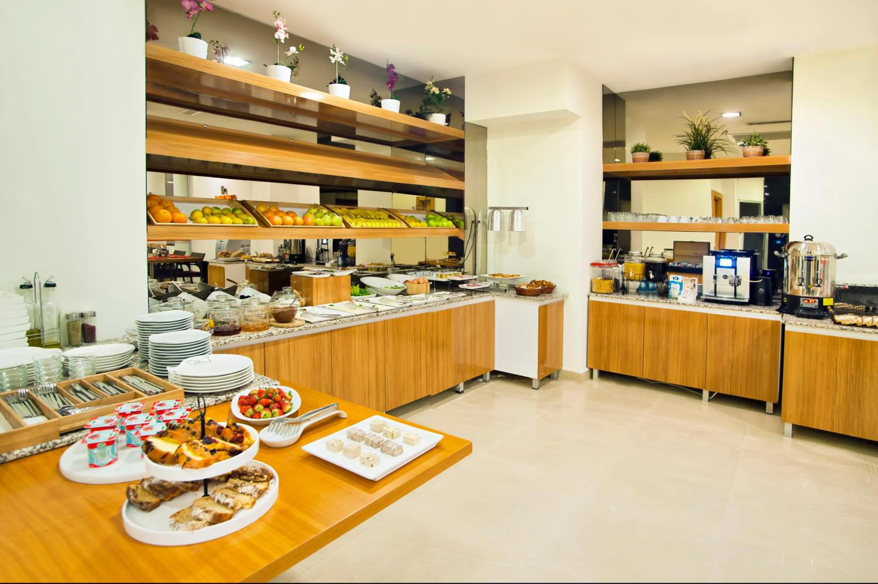 Breakfast in Parkhouse Hotel & Spa