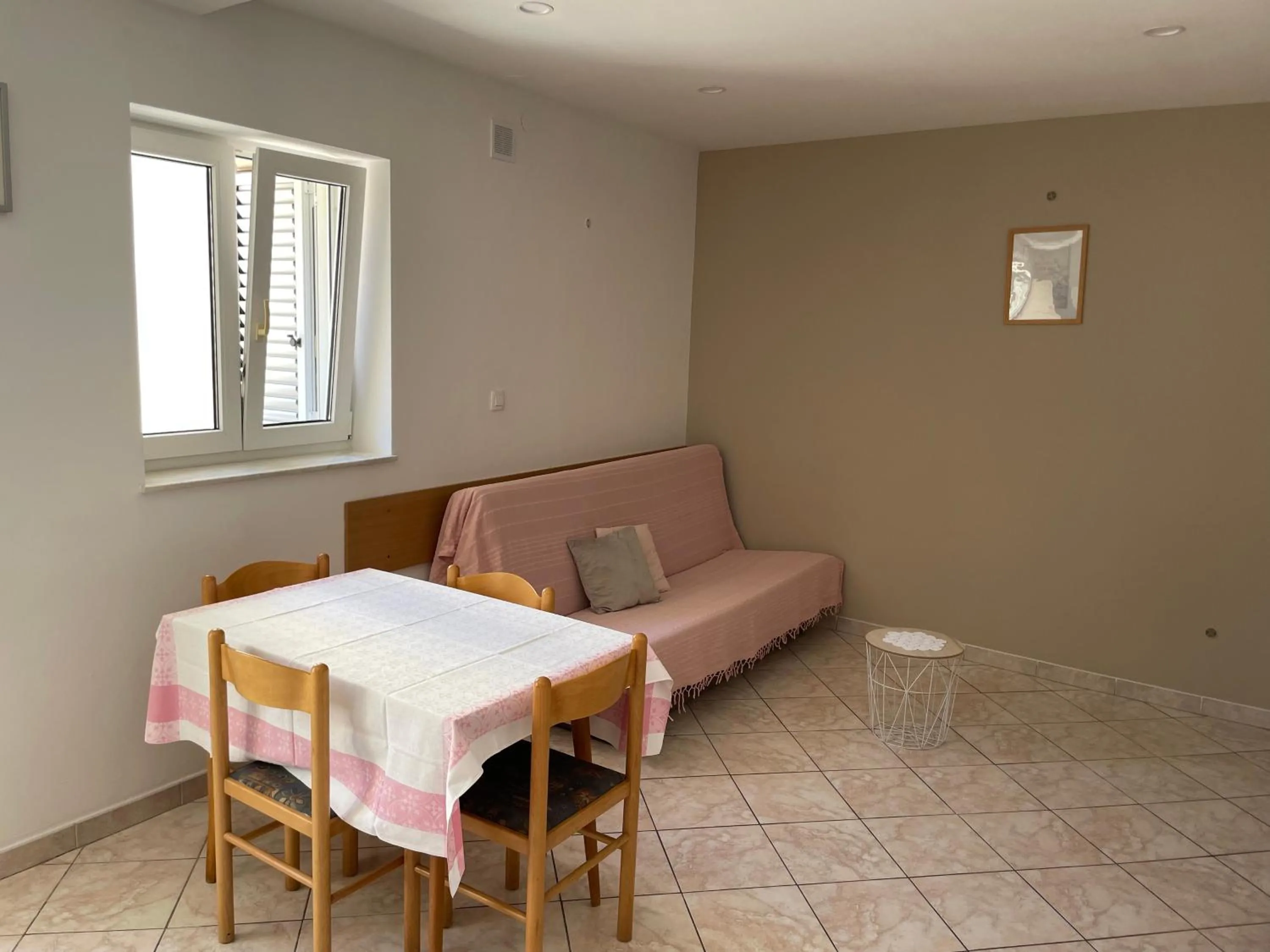 Living room in Skunca’s house