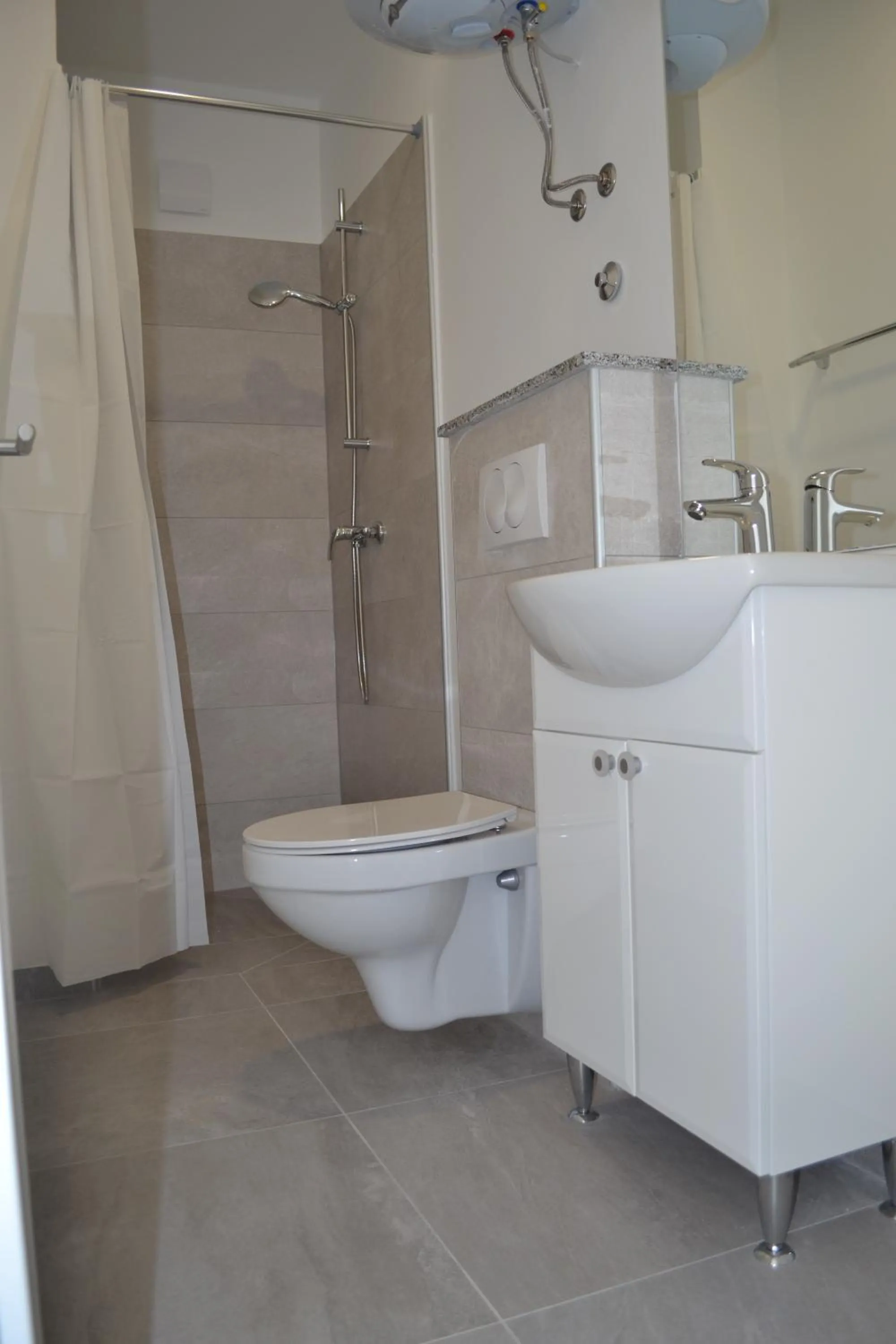 Bathroom in Skunca’s house