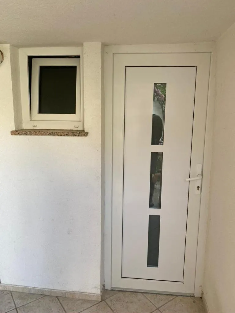 Facade/entrance in Skunca’s house