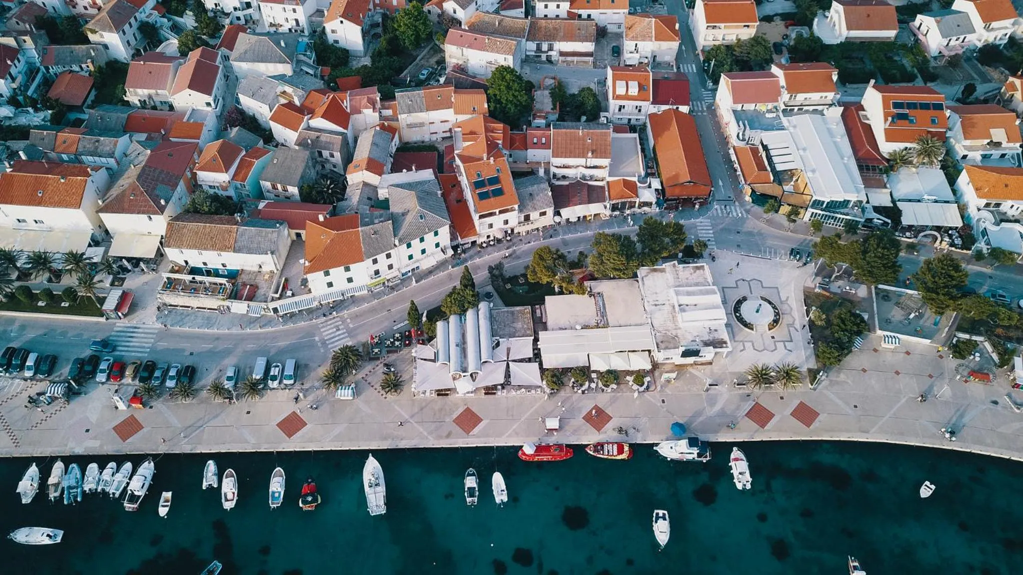 Bird's eye view in Skunca’s house