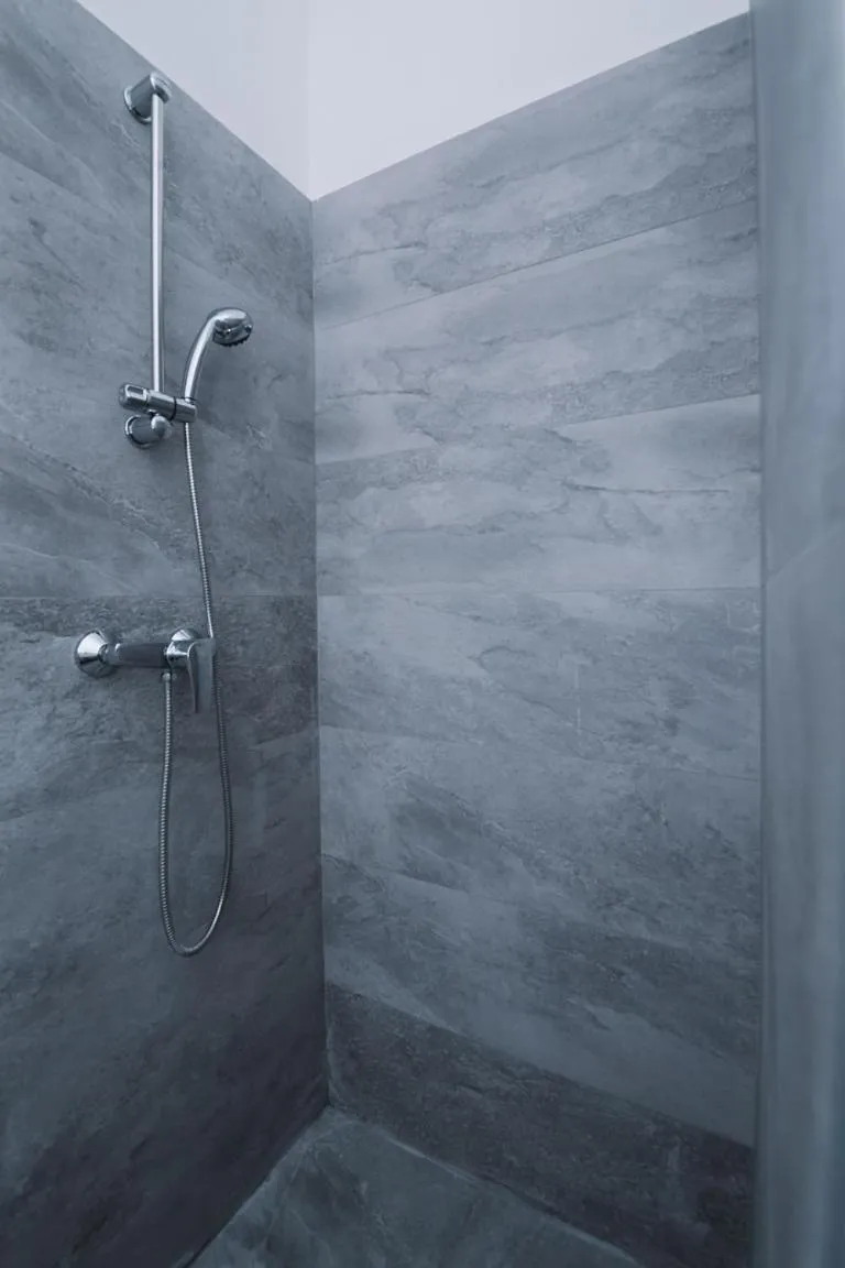 Shower in Skunca’s house