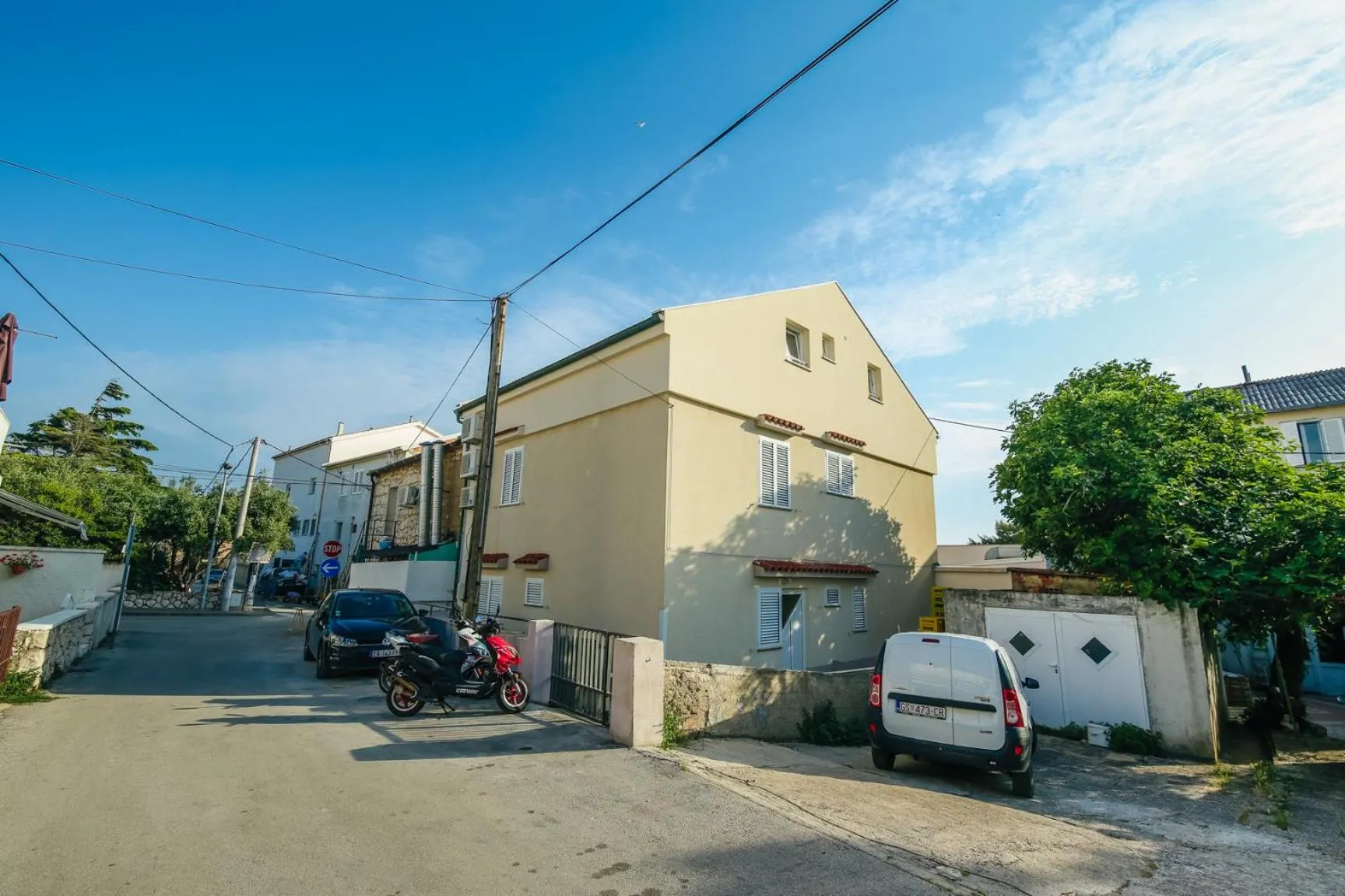 Property building in Skunca’s house