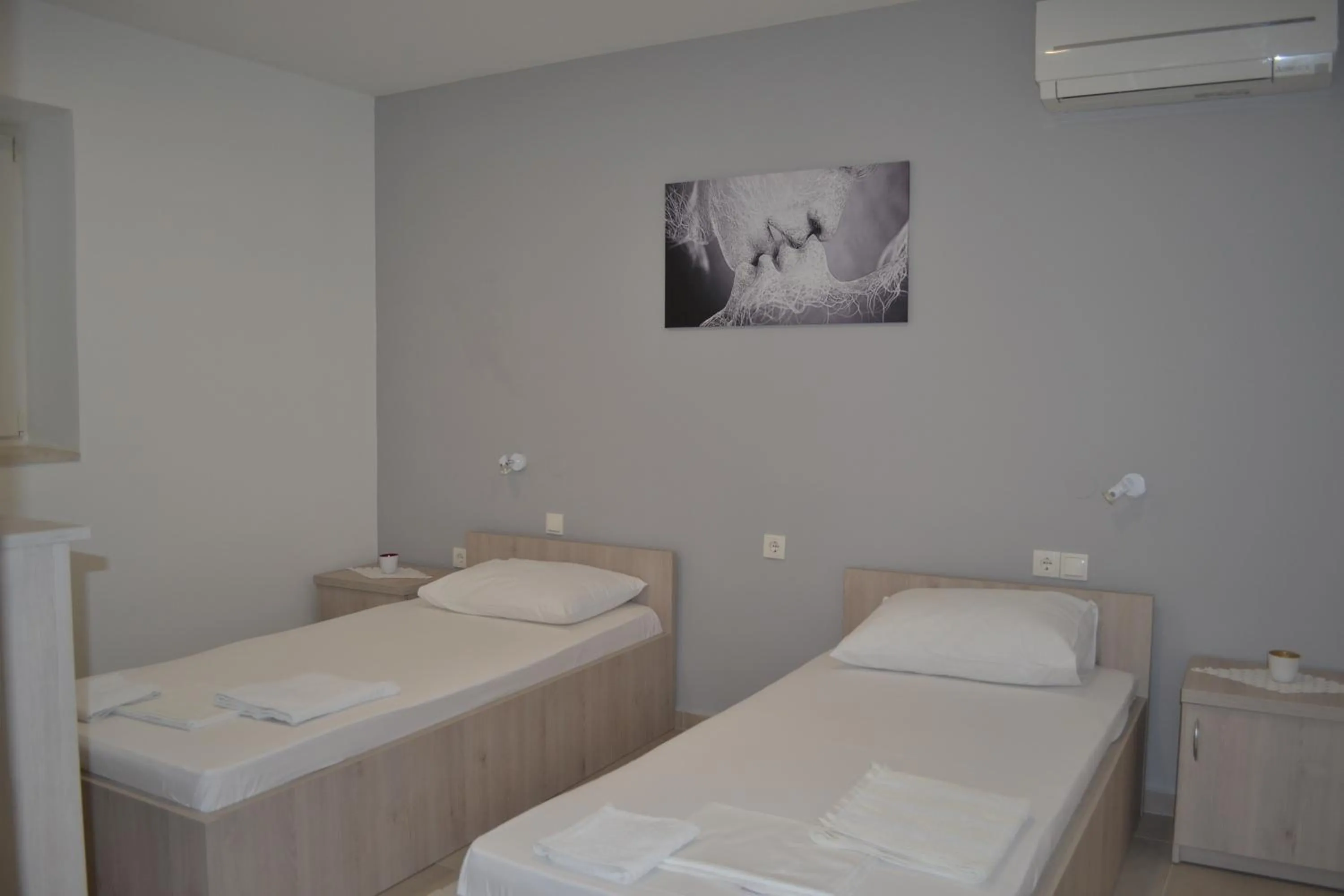 Bedroom, Bed in Skunca’s house