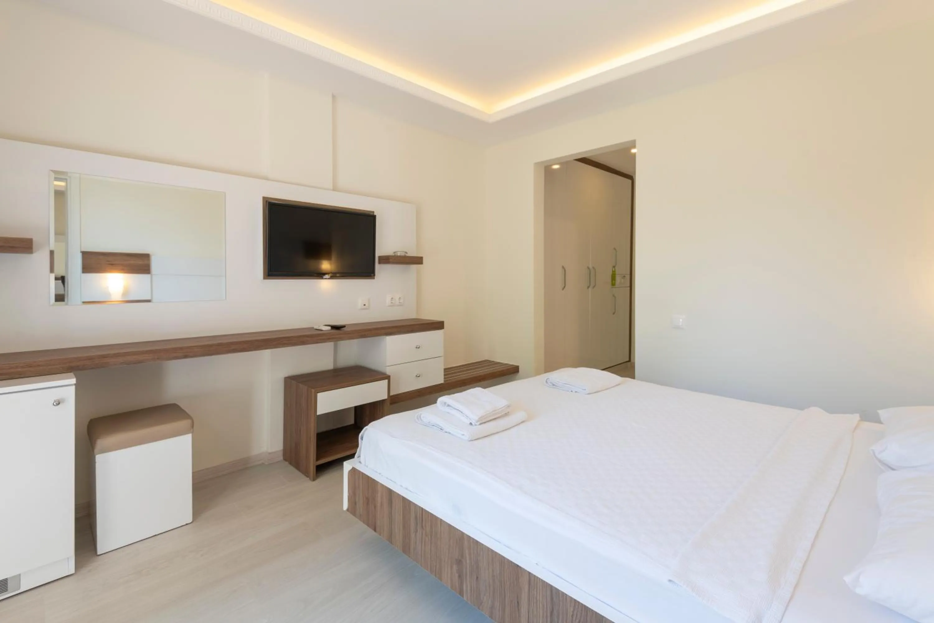 TV and multimedia, Bed in Soothe Hotel