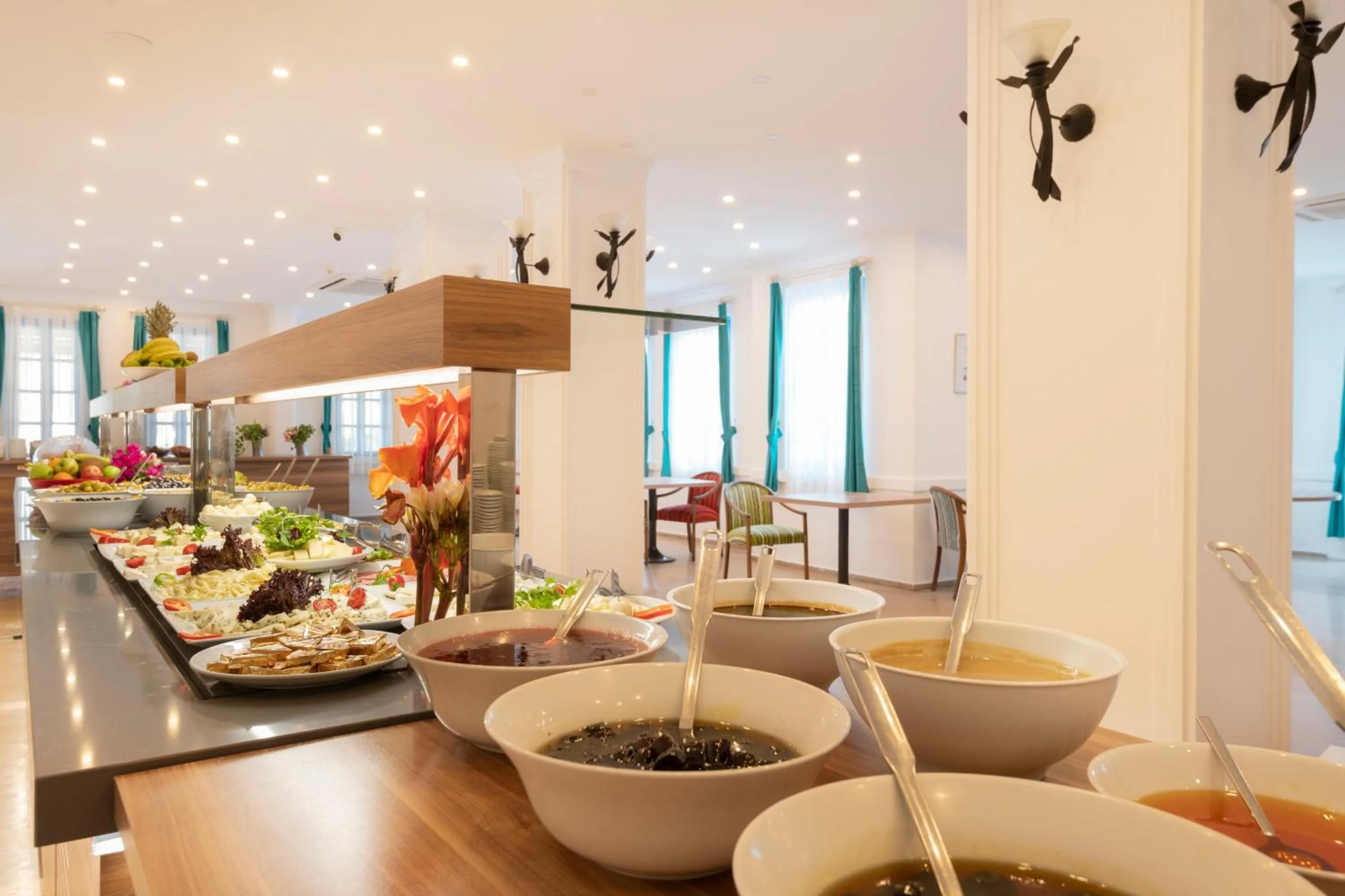 Breakfast in Soothe Hotel