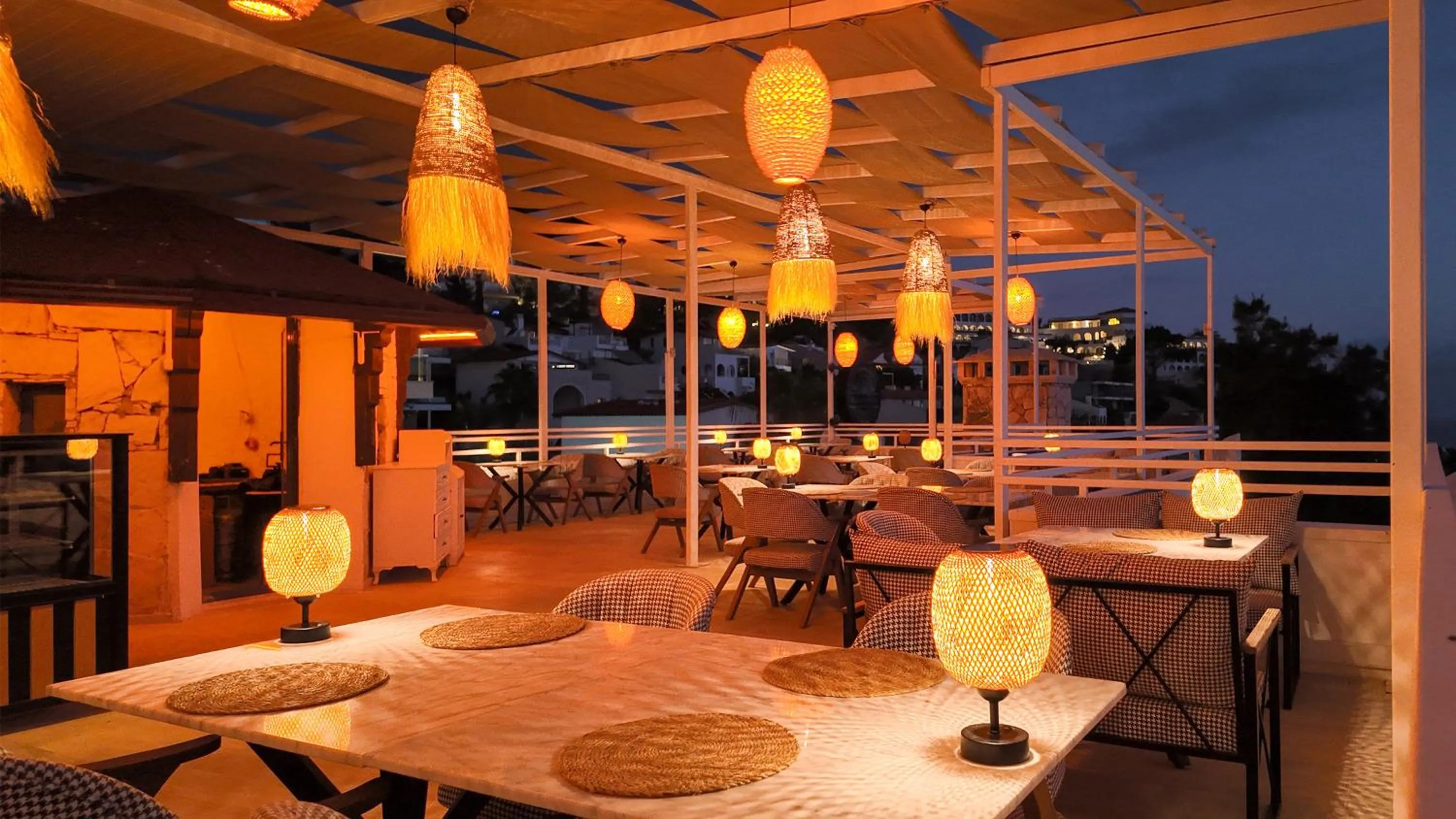 Restaurant/places to eat in Soothe Hotel