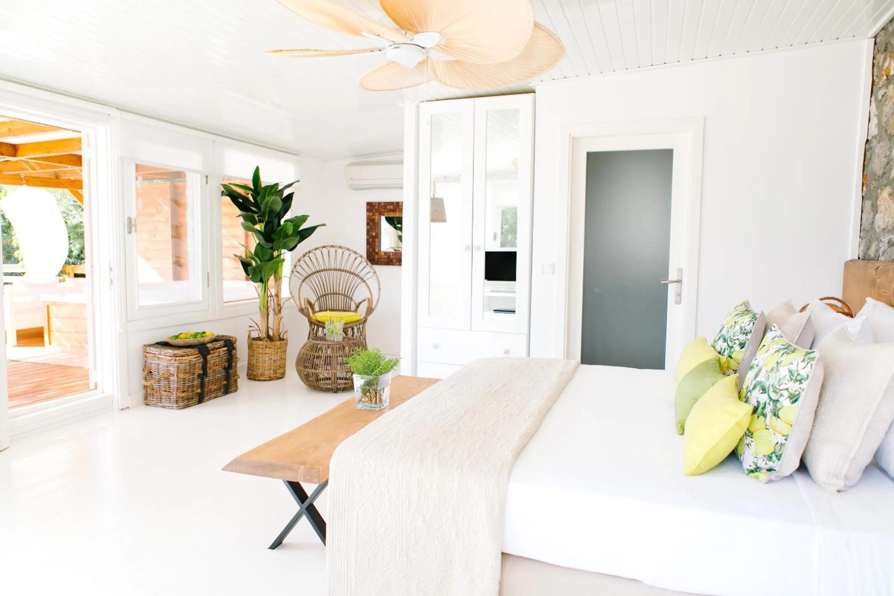 Honeymoon Room with Terrace Jakuzzi in Karia Bel - Adult Only +12