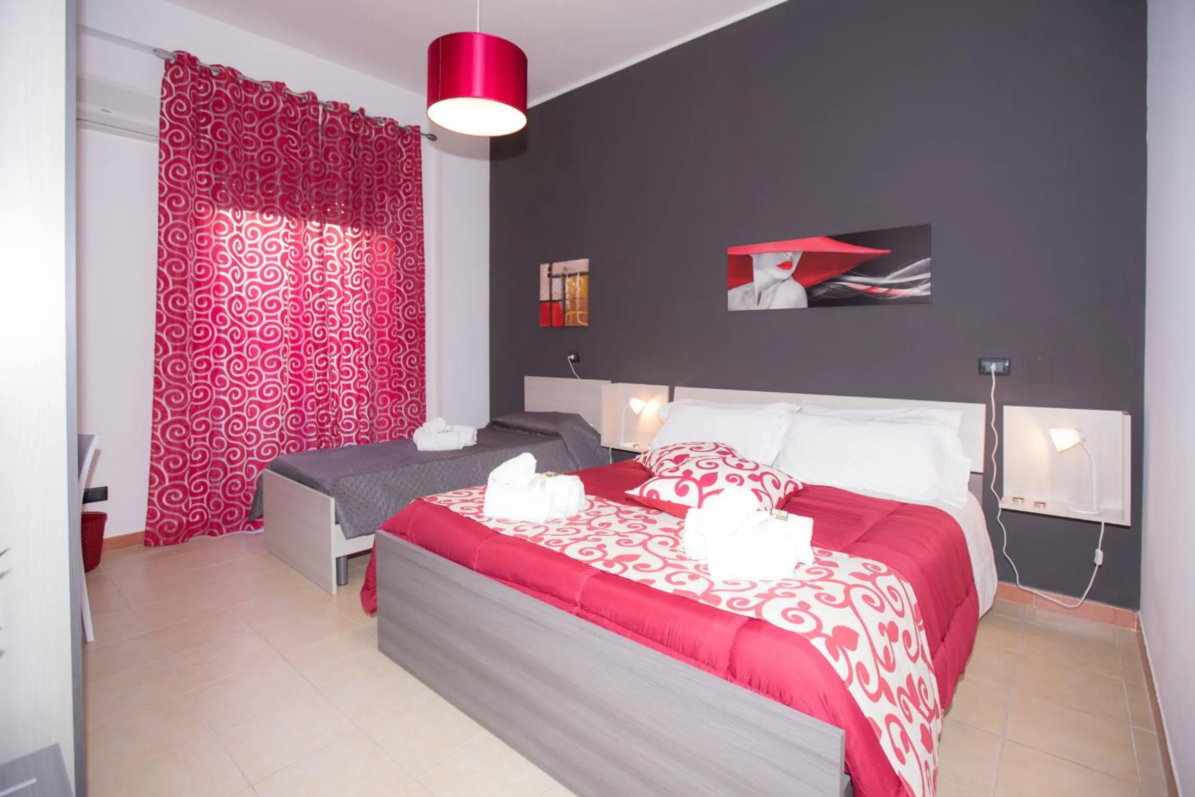 Photo of the whole room, Bed in B&B Albergo Sicilia