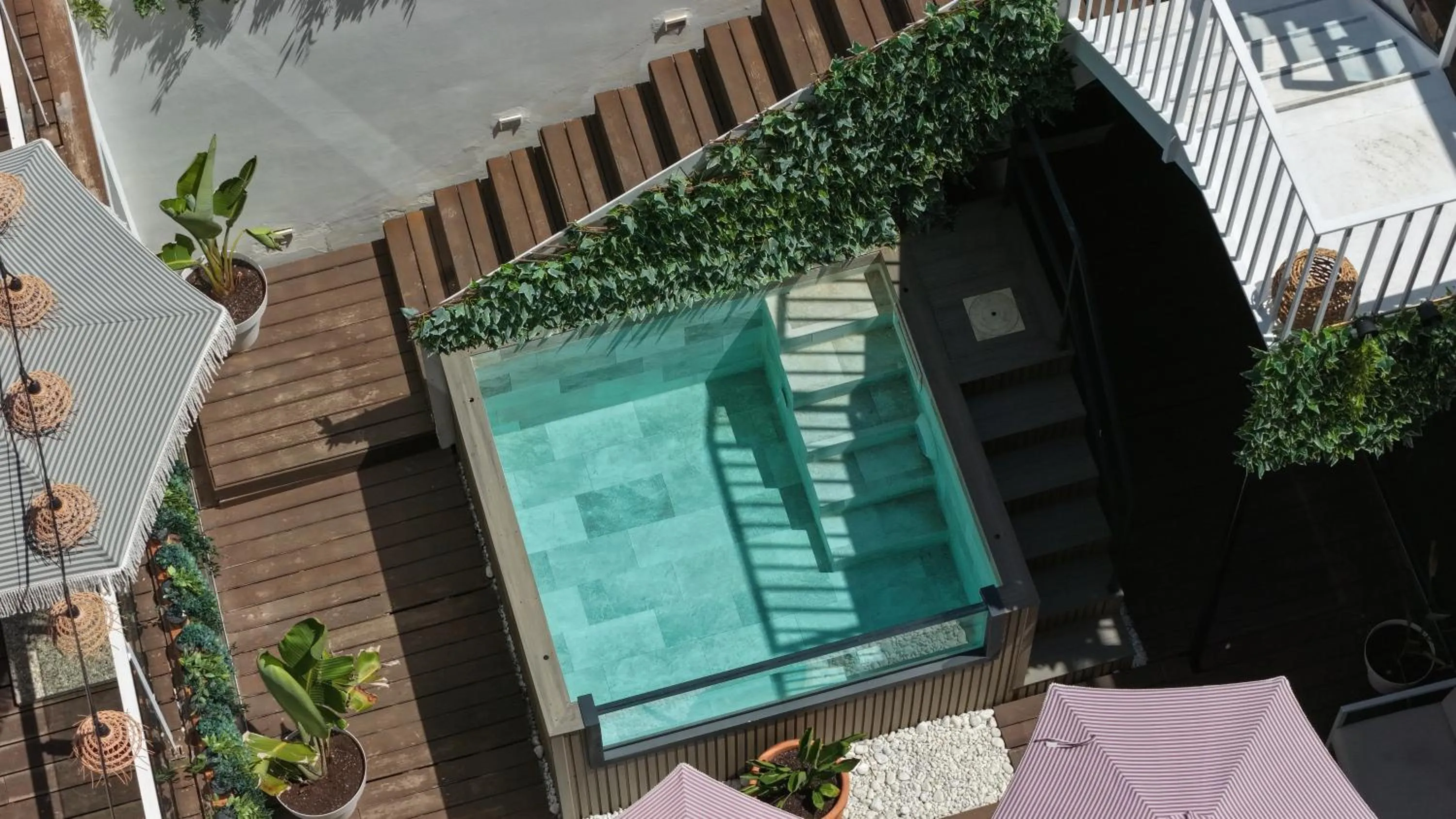 Swimming pool in Meraki Beach Hotel - Only Adults