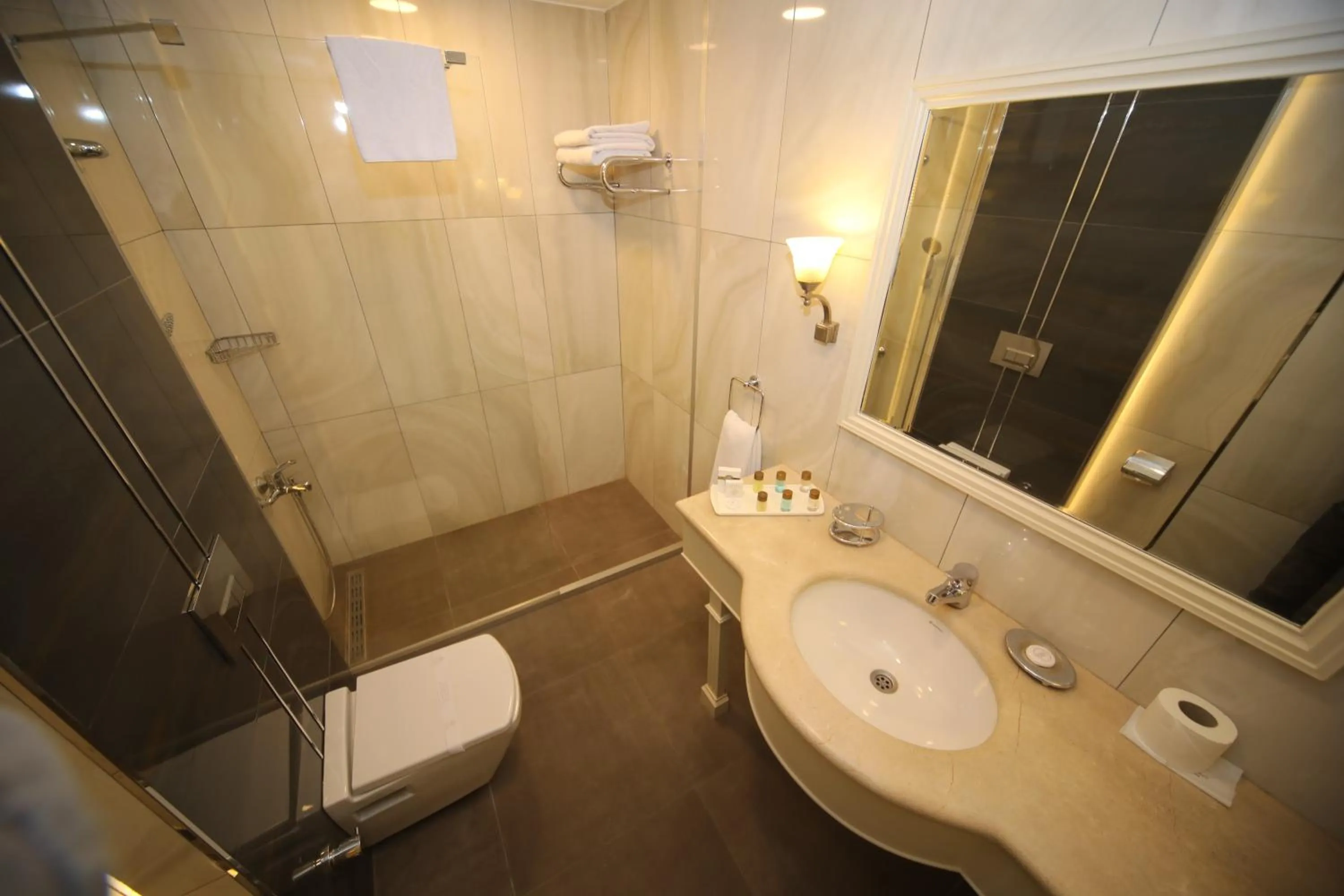 Bathroom in Bilek Istanbul Hotel