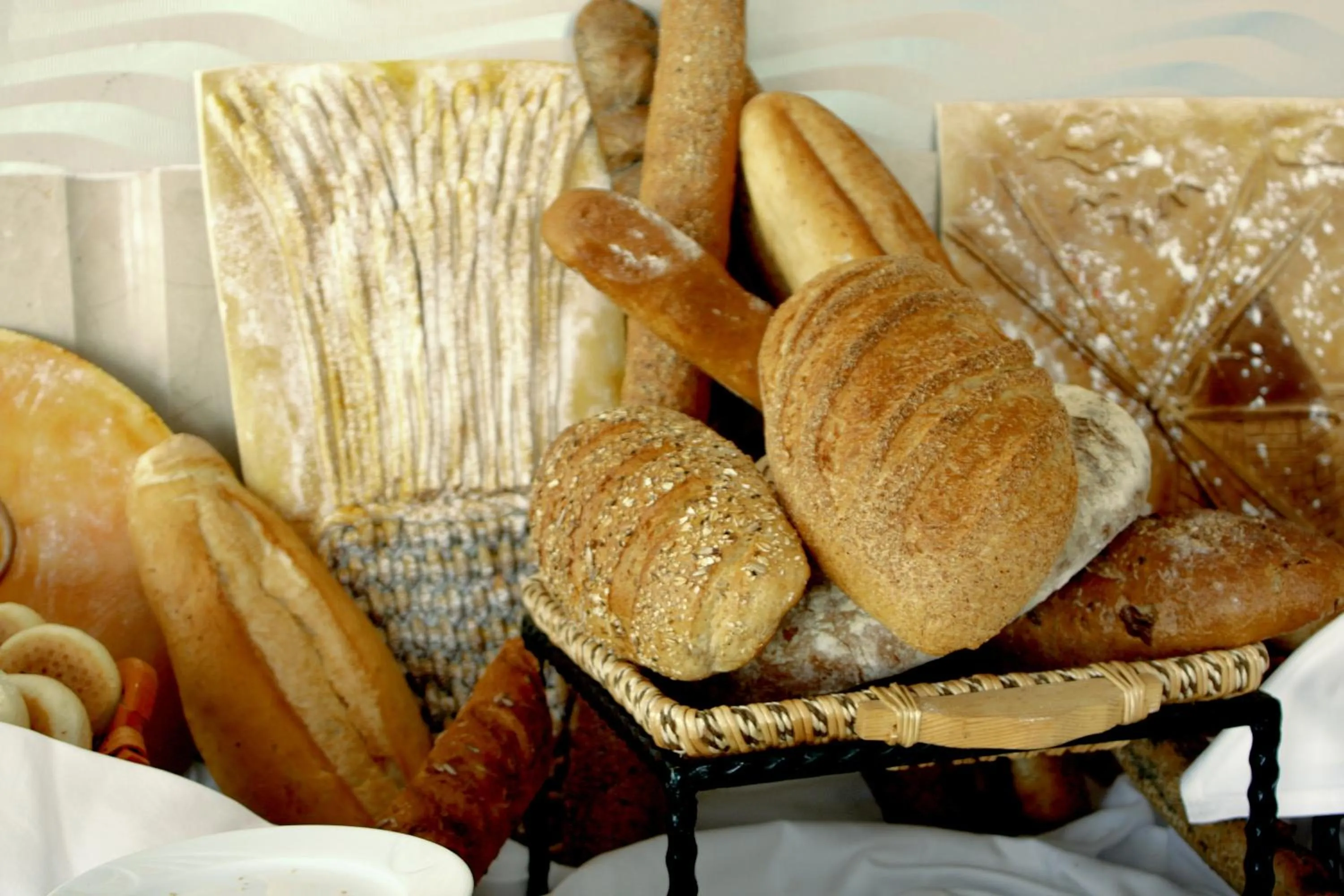 Food and drinks in Eser Premium Hotel & Spa