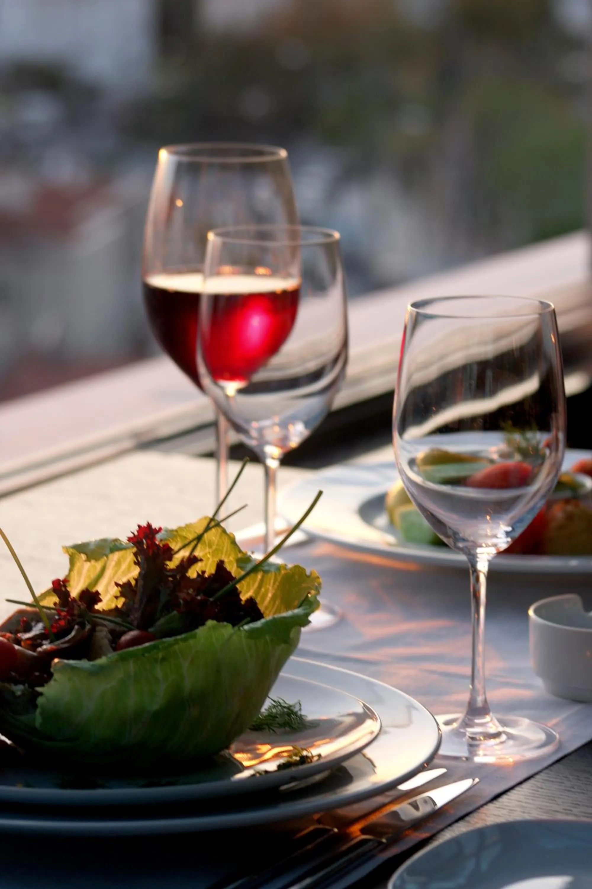 Restaurant/places to eat in Eser Premium Hotel & Spa