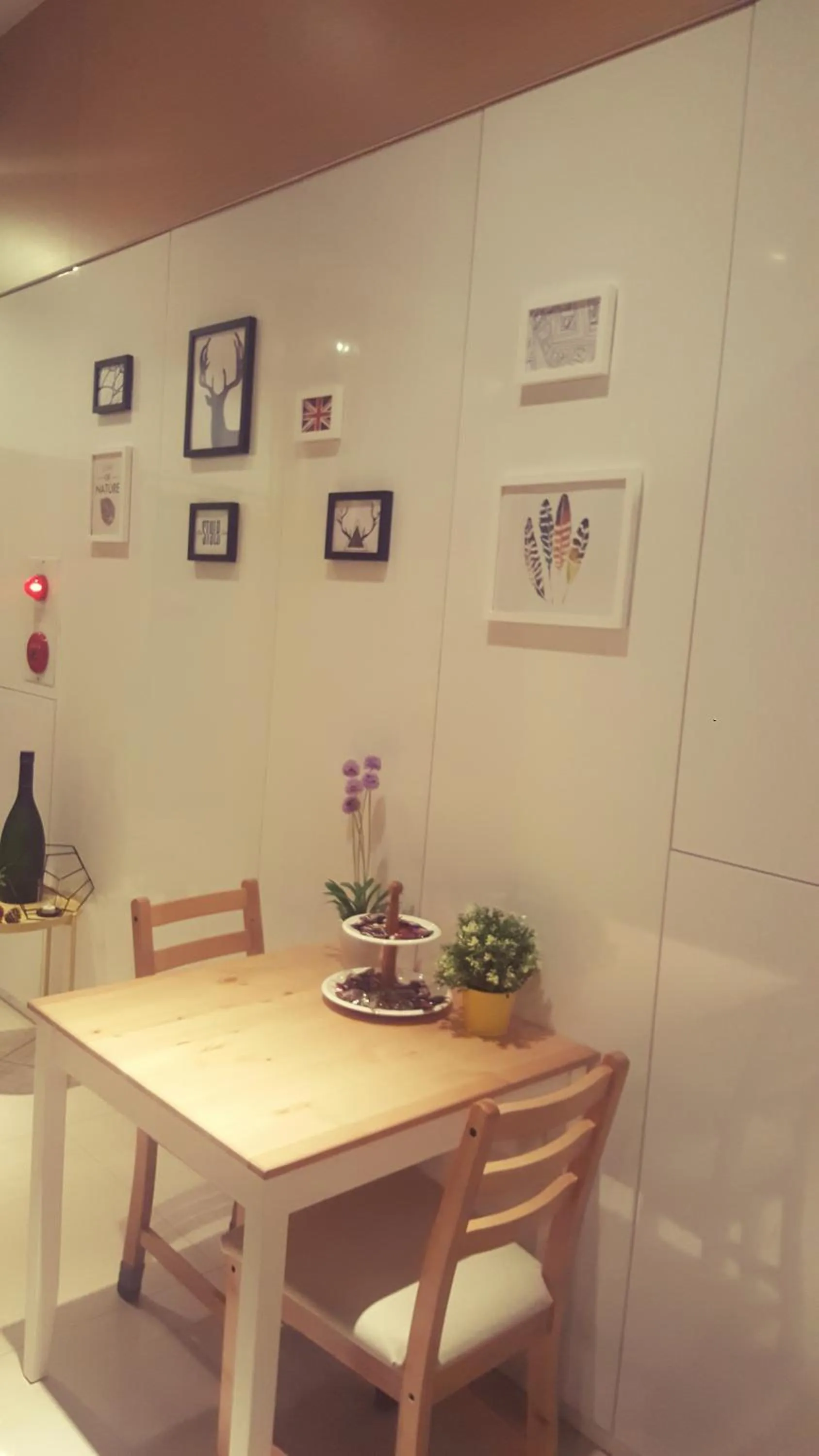 Restaurant/places to eat in Ze Hu B&B