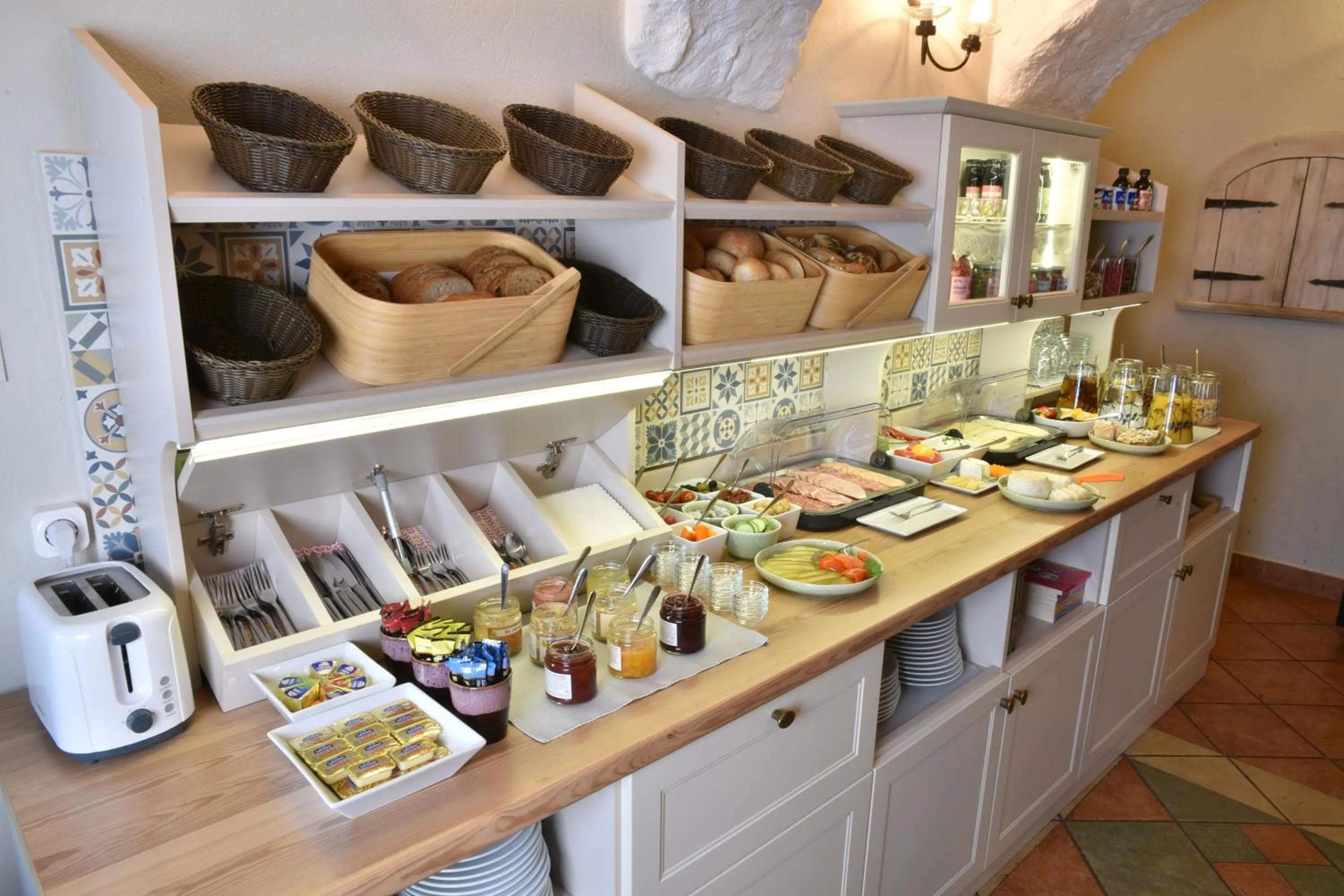 Buffet breakfast in Gościniec Nowa Wioska