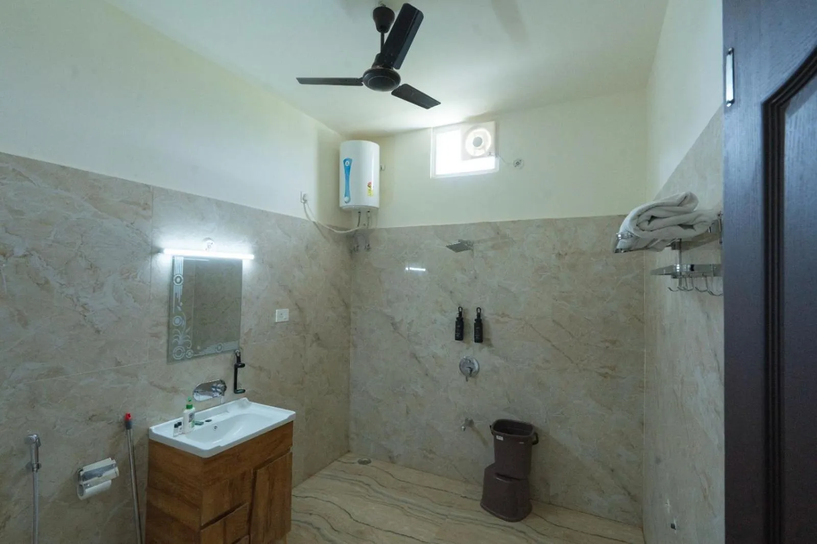 Shower in Corbett Treat Resort By Atya Hotels