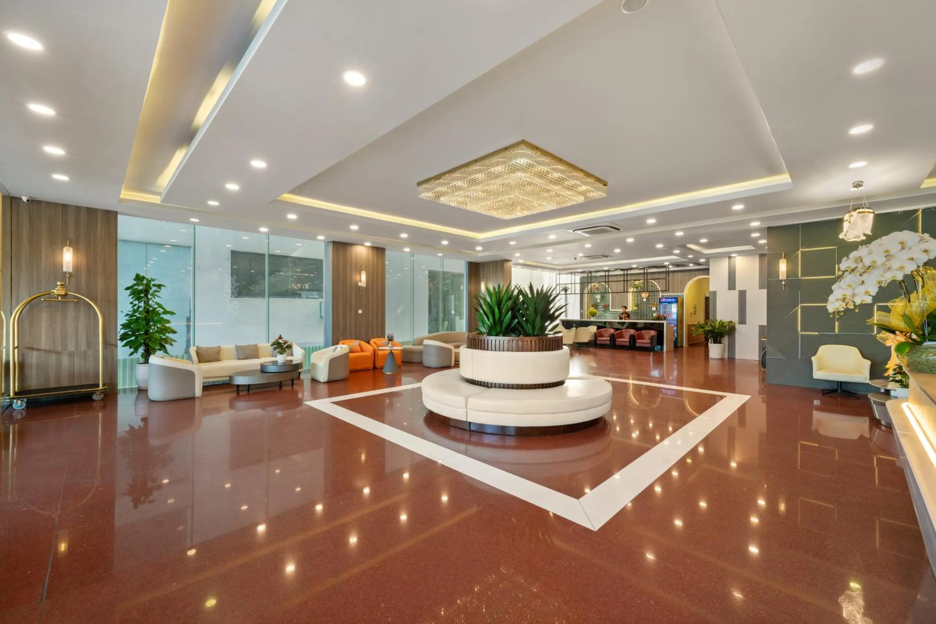 Lobby or reception in Golden Sea 3 Hotel