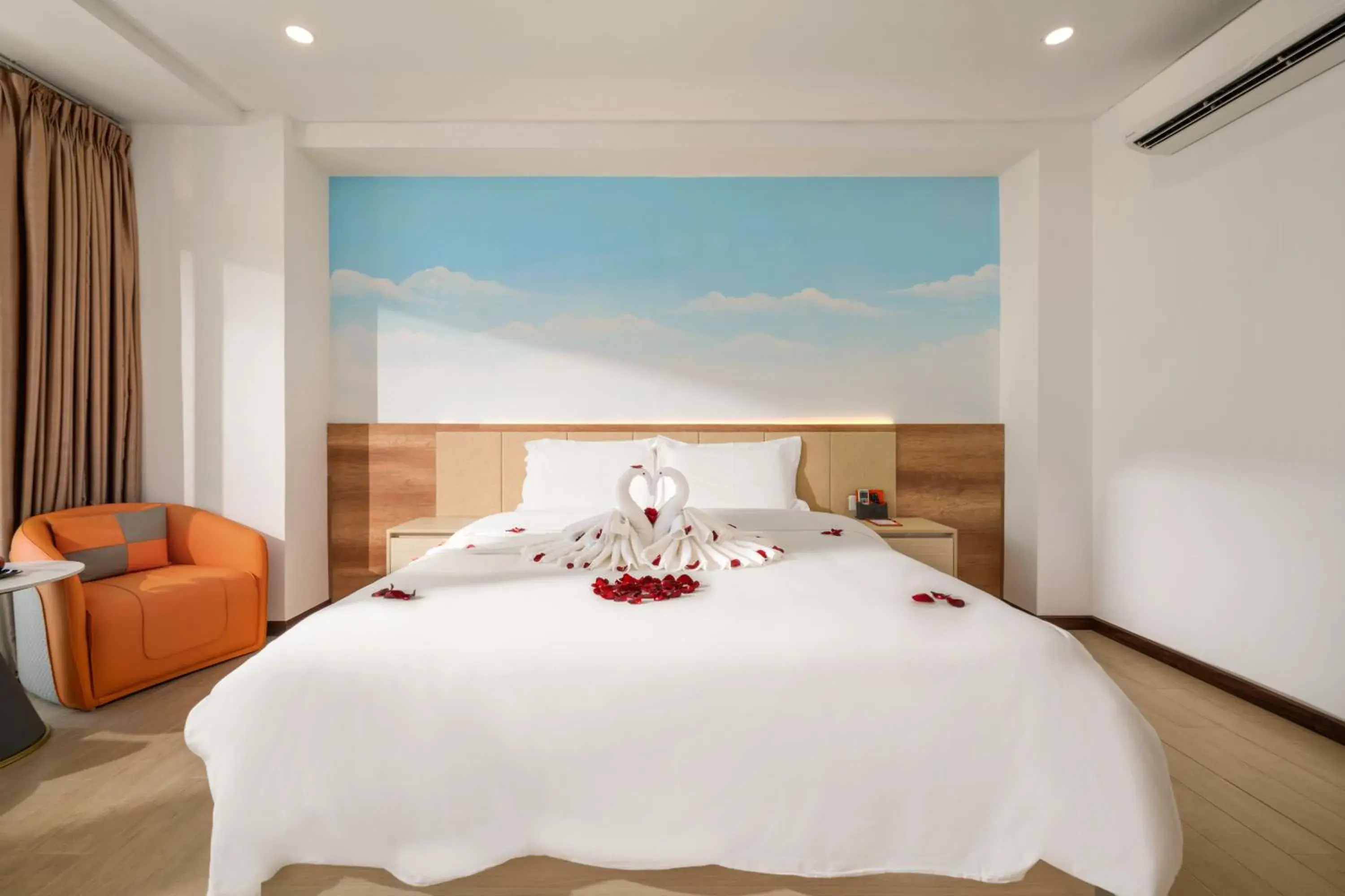 Double Room with Balcony and Sea View in Lunar Hotel Danang Double Room with Balcony and Sea View in Lunar Hotel Danang