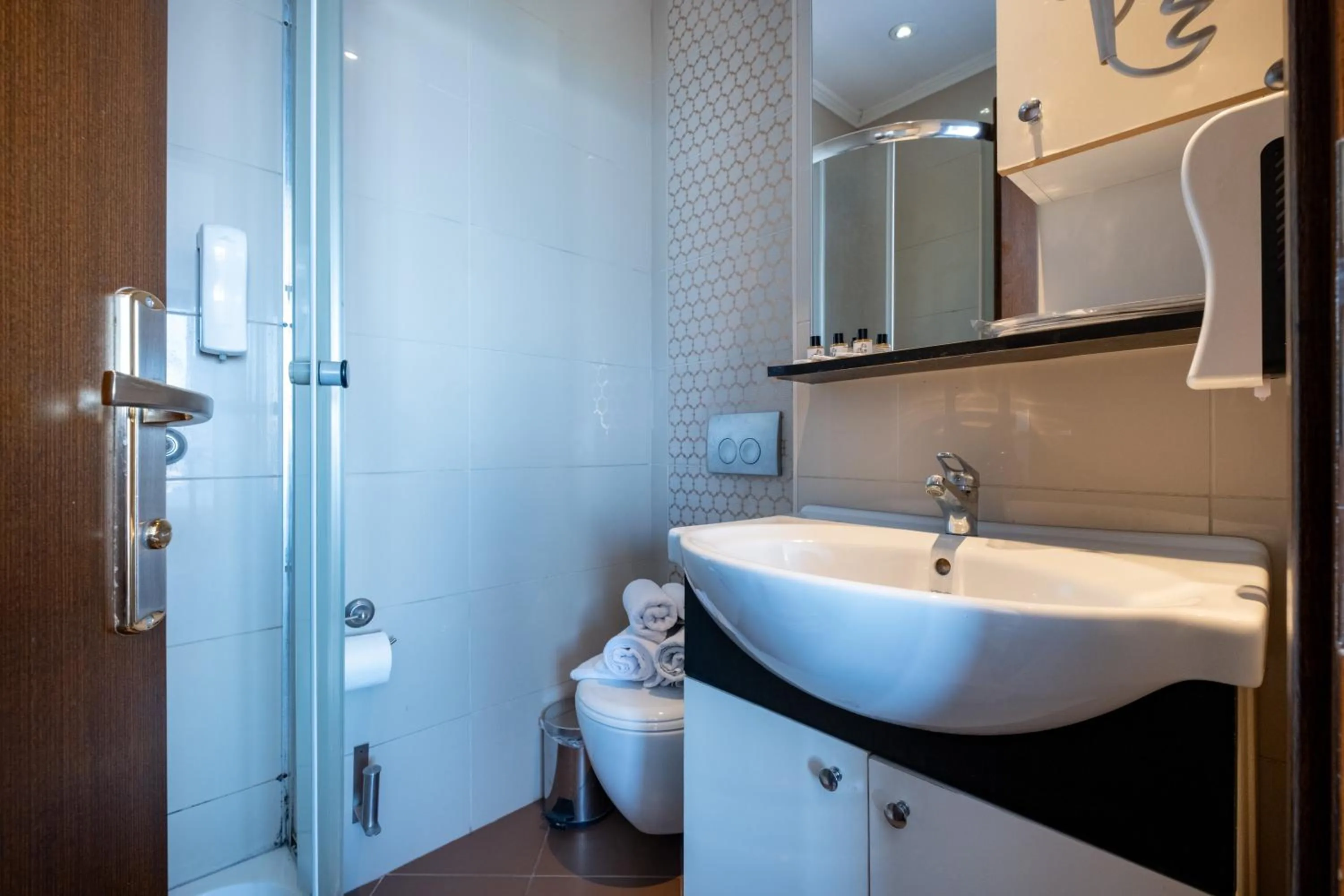 Shower in Mangana Konak Hotel