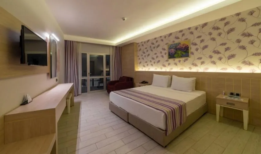 Photo of the whole room, Bed in Duja Bodrum