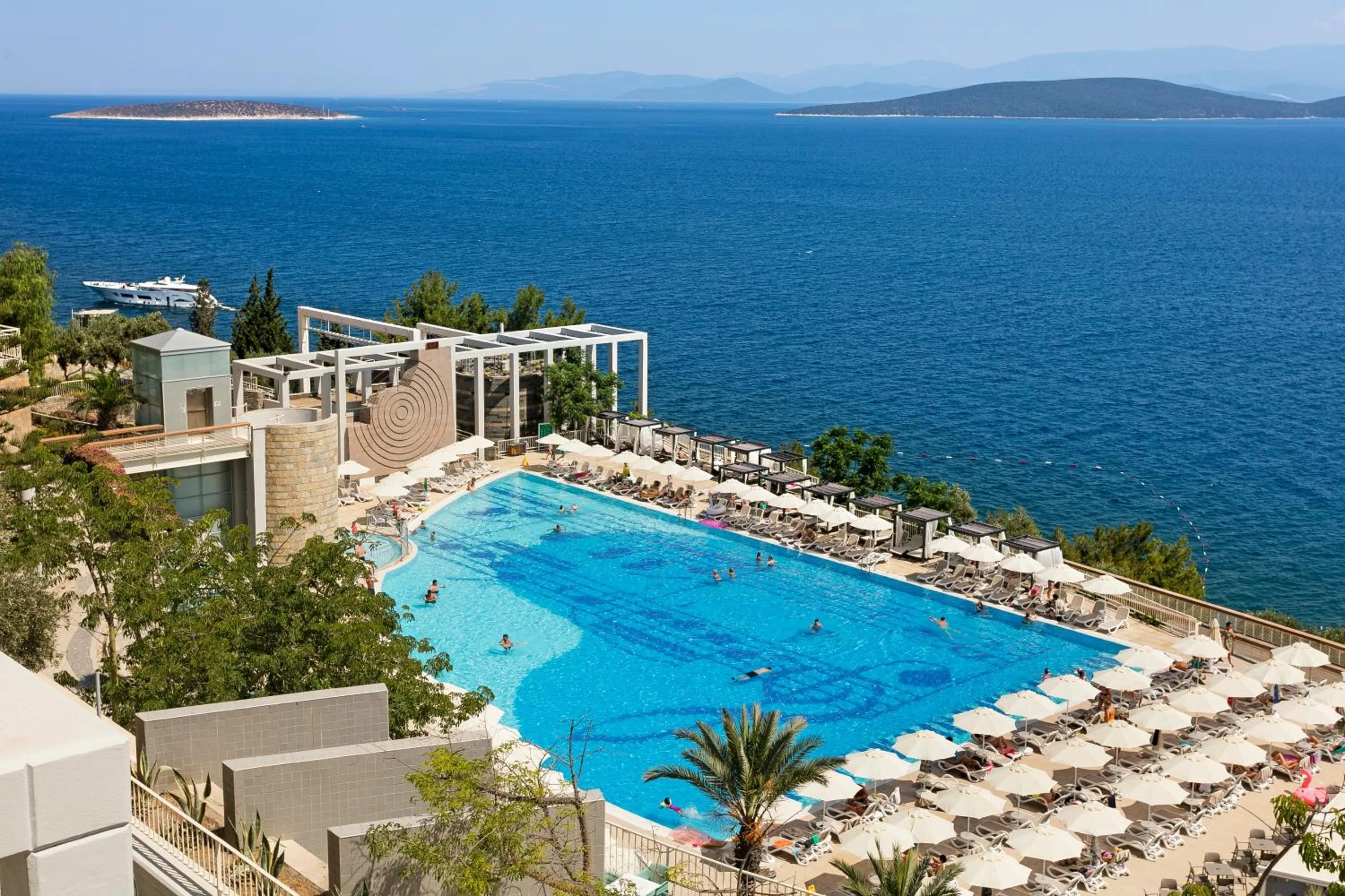 Swimming pool in Duja Bodrum
