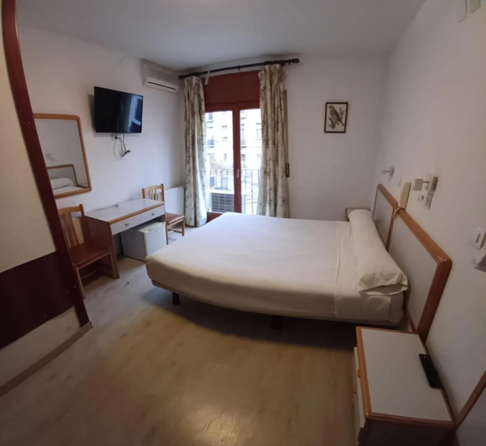 Bed in Hostal Lizana 2