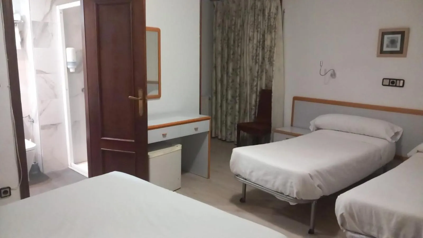 Bed in Hostal Lizana 2