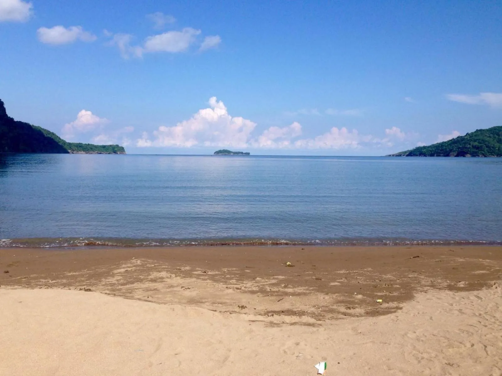 Day in Calayo Beach Resort