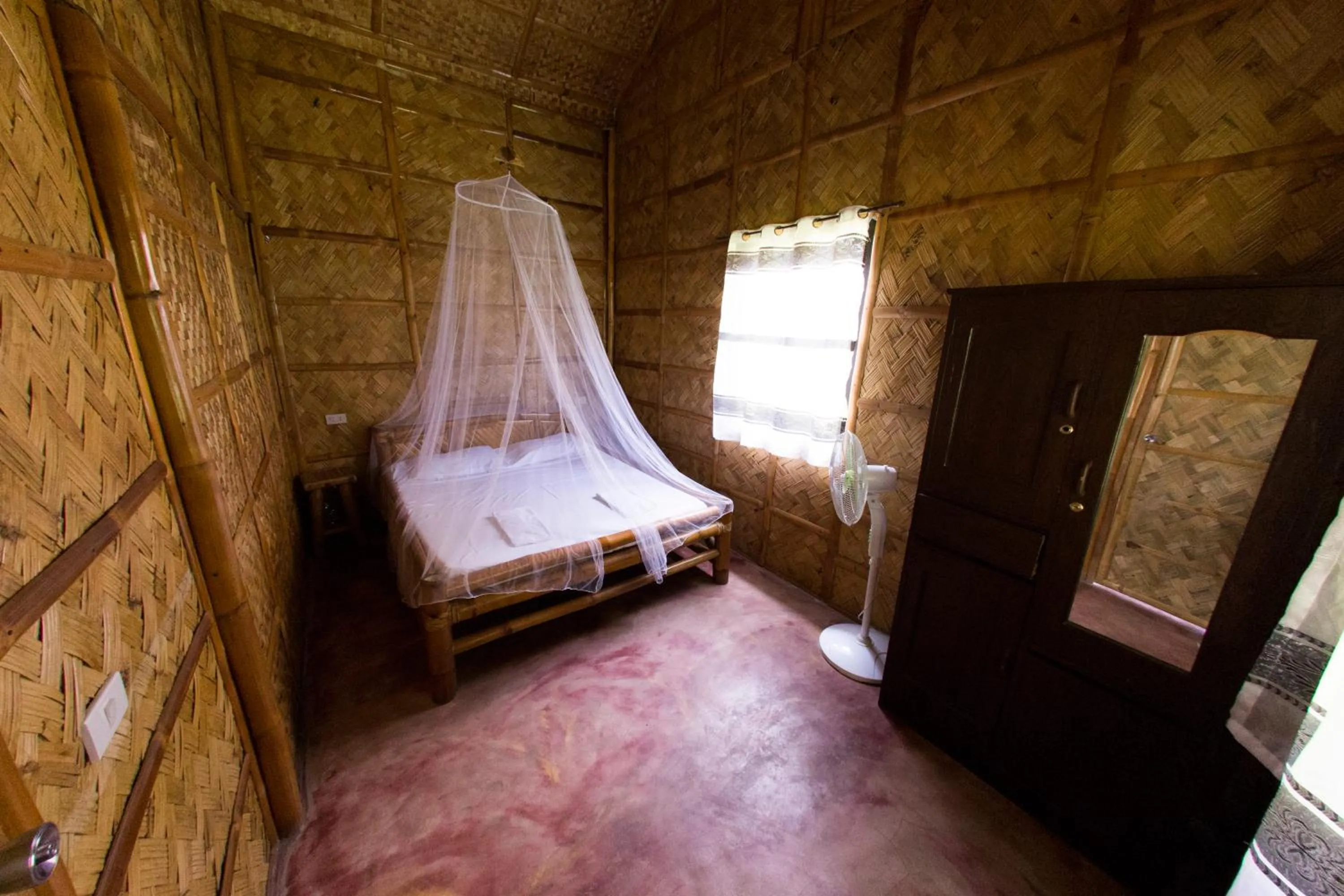 Photo of the whole room in Calayo Beach Resort