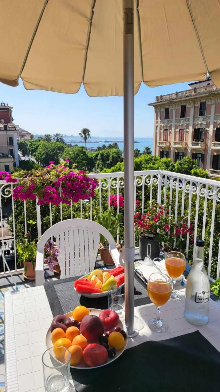 Balcony/Terrace in B&B Divina Salerno