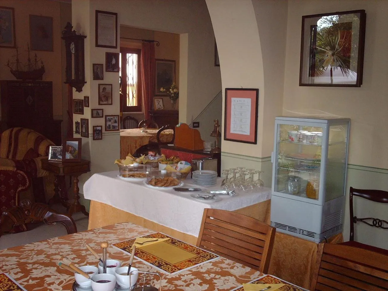 Italian breakfast in Le Villi FRIENDLY B&B