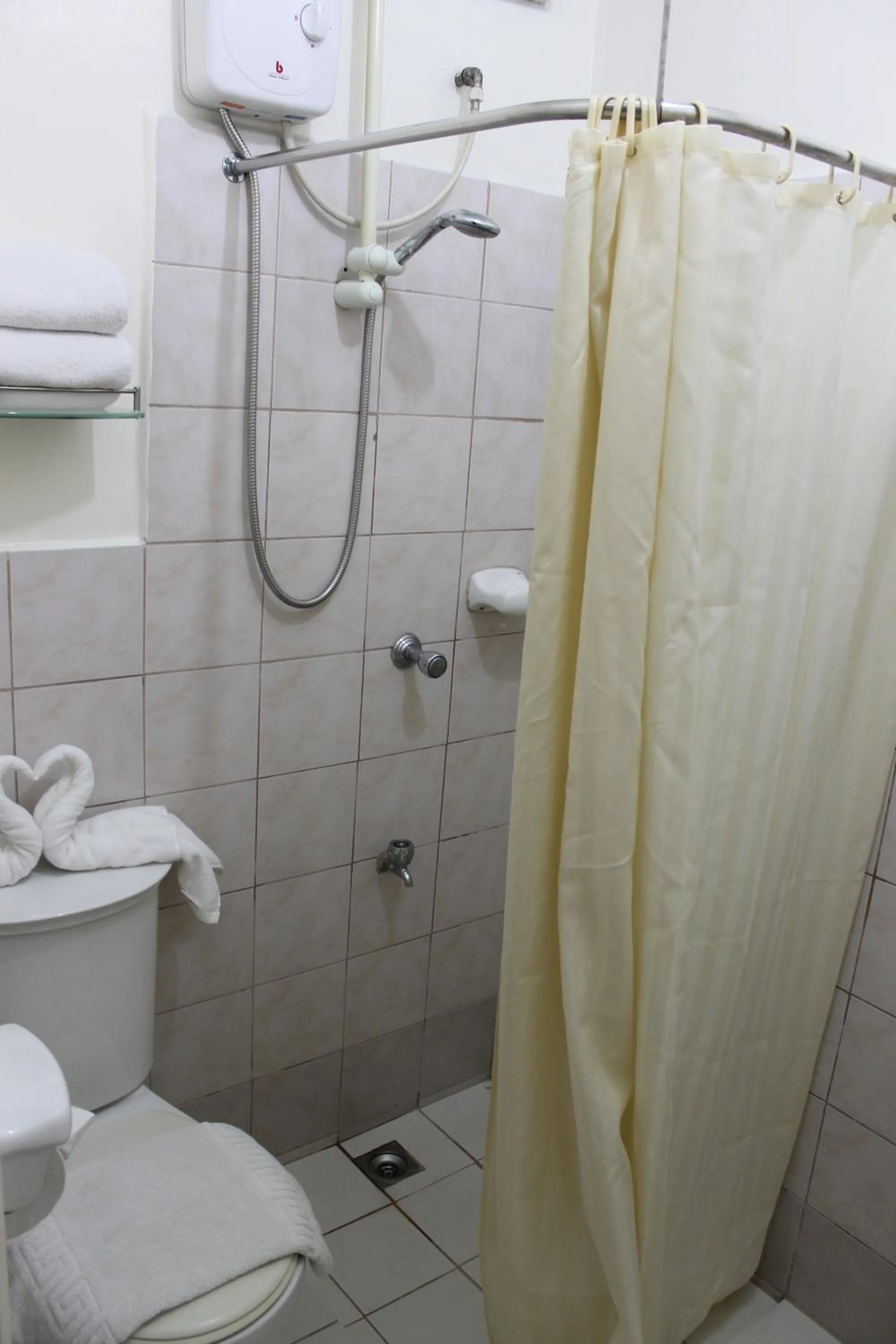 Shower in La Casarita